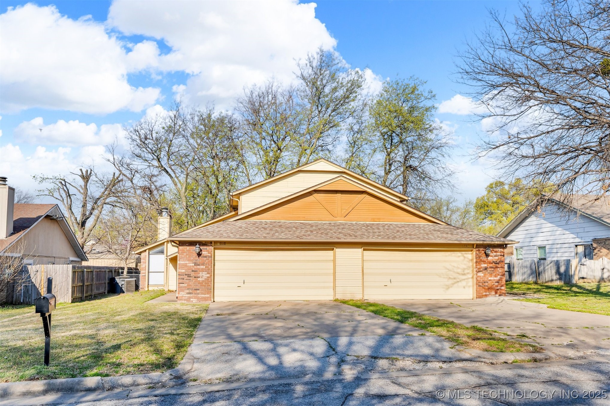 6818 S 78th East Avenue