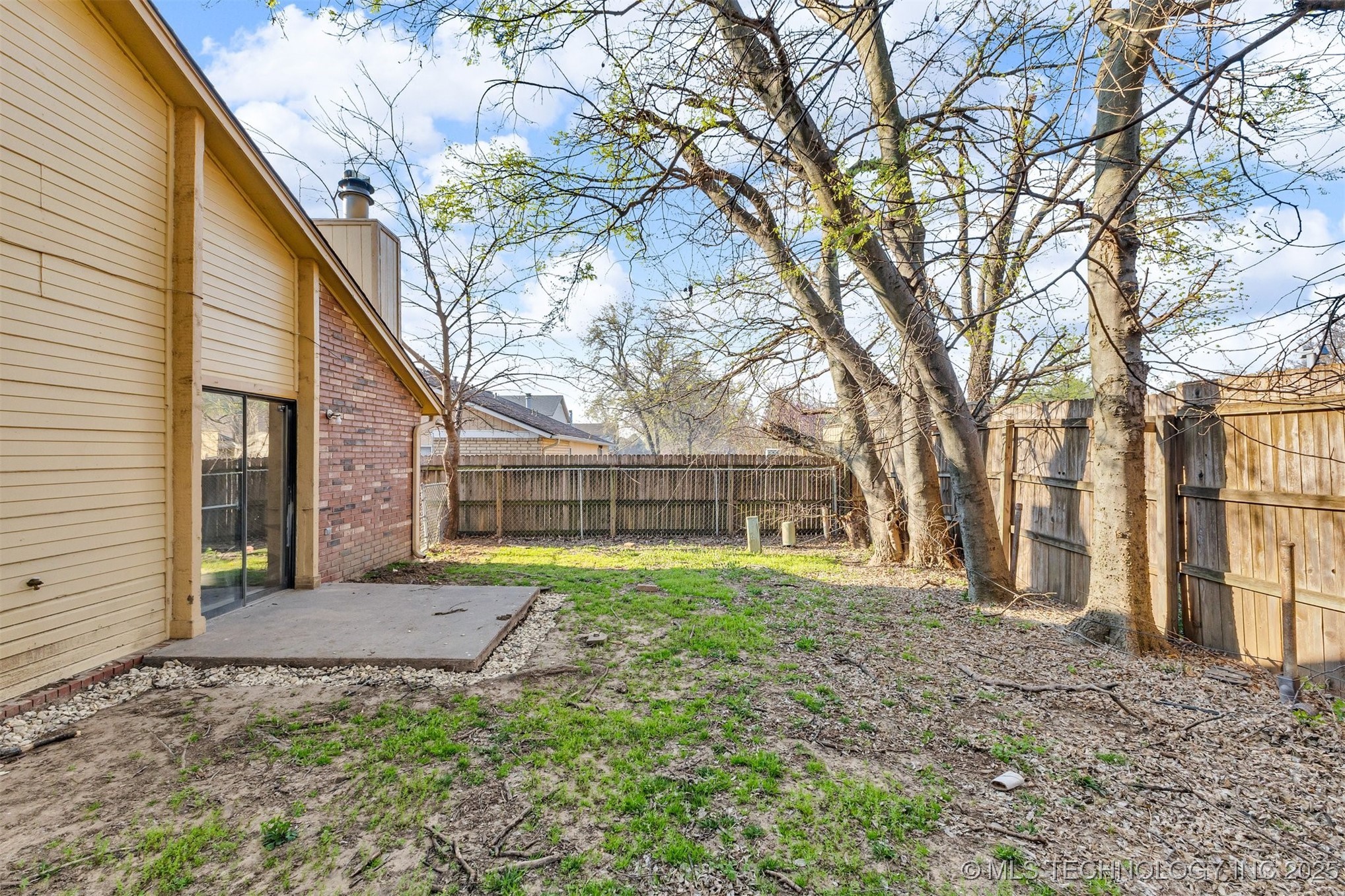 6818 S 78th East Avenue