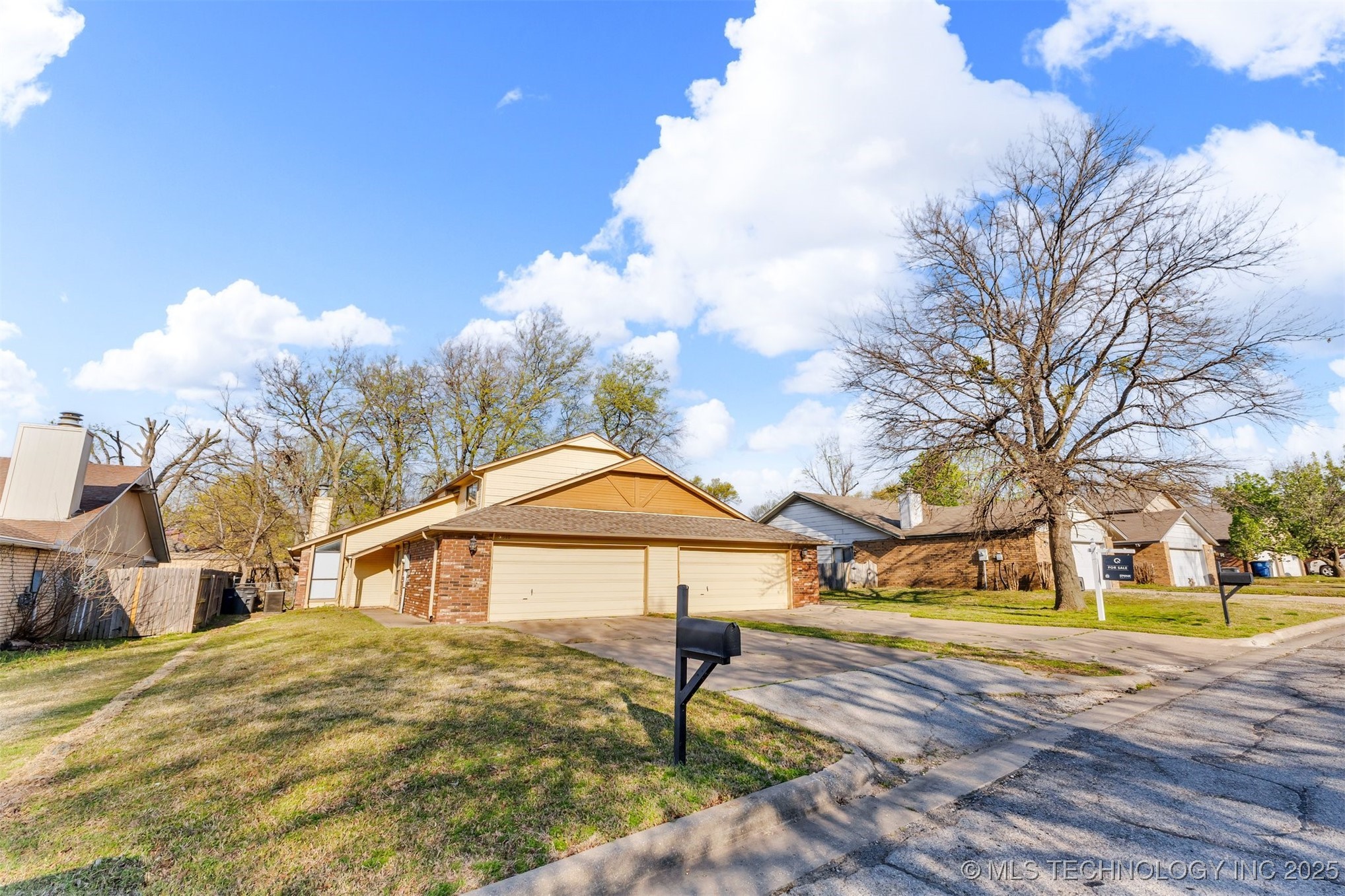 6818 S 78th East Avenue