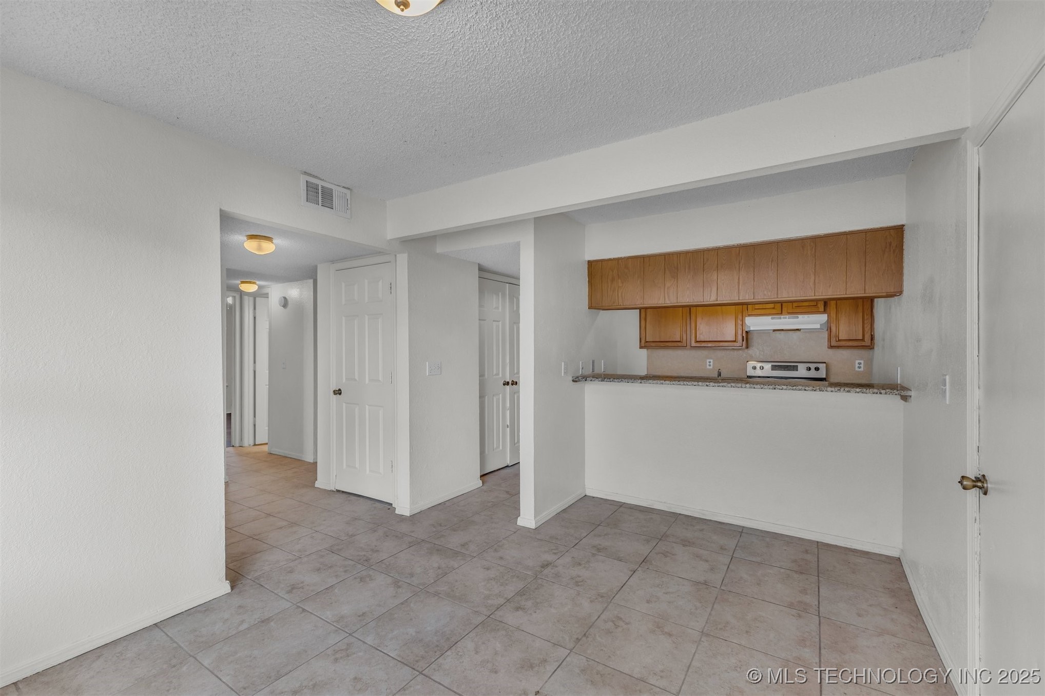 6818 S 78th East Avenue