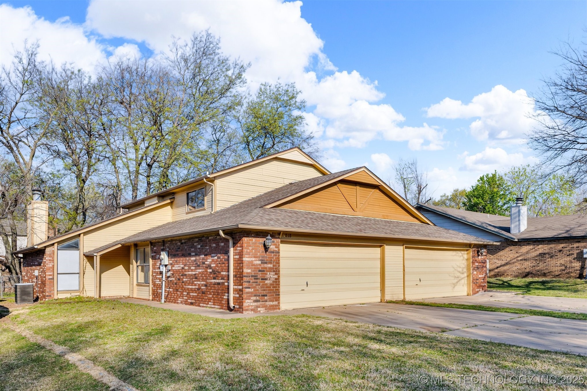 6818 S 78th East Avenue