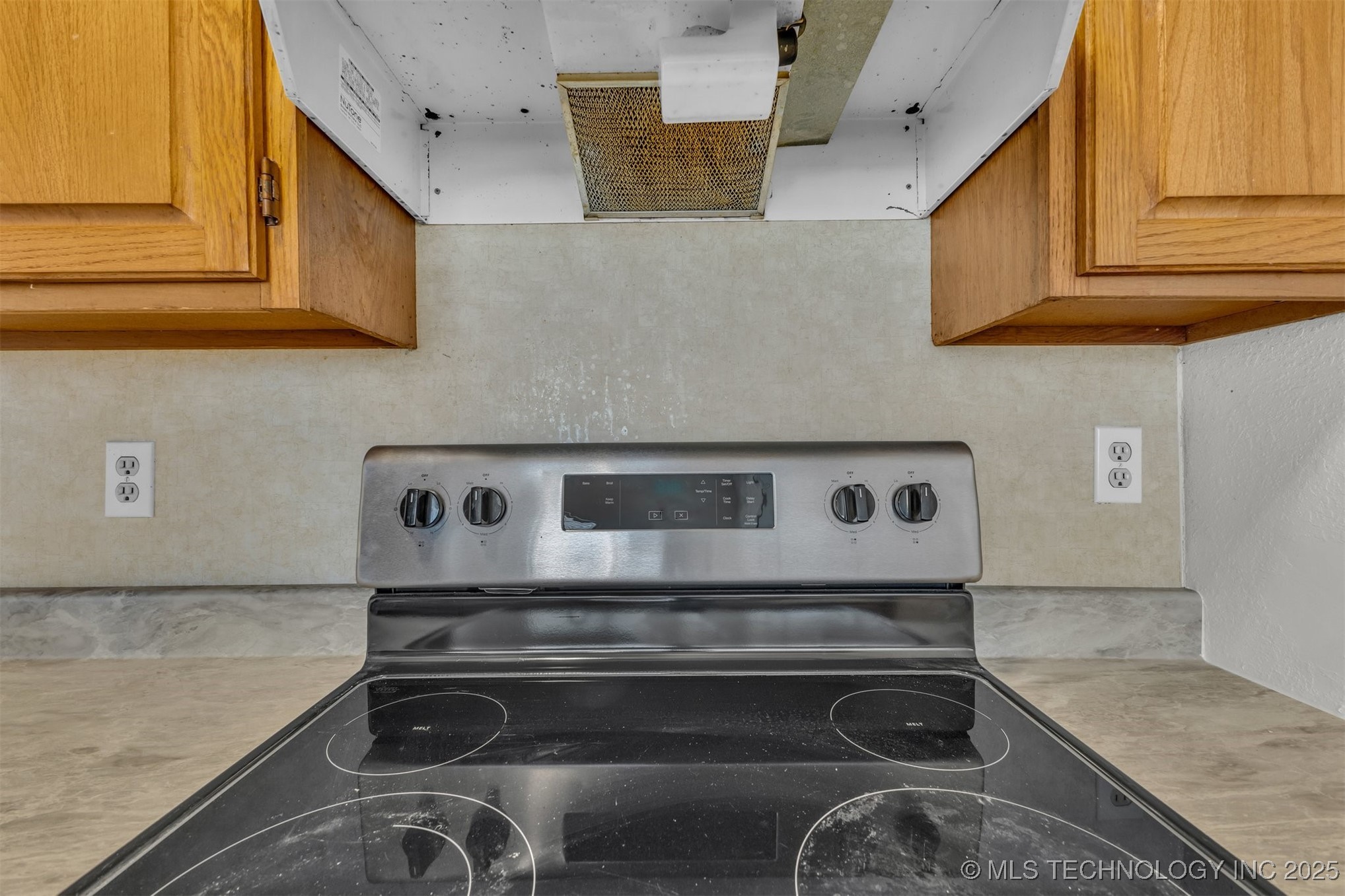 6818 S 78th East Avenue