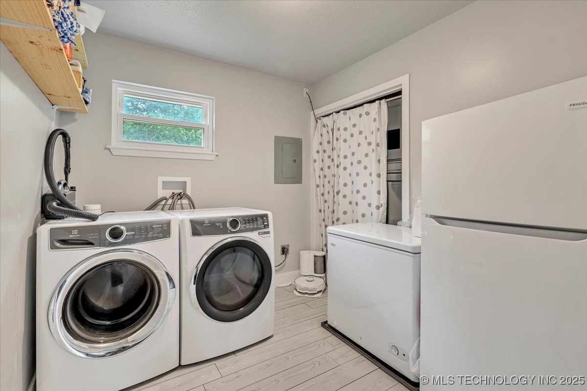 205 E 116th Street S