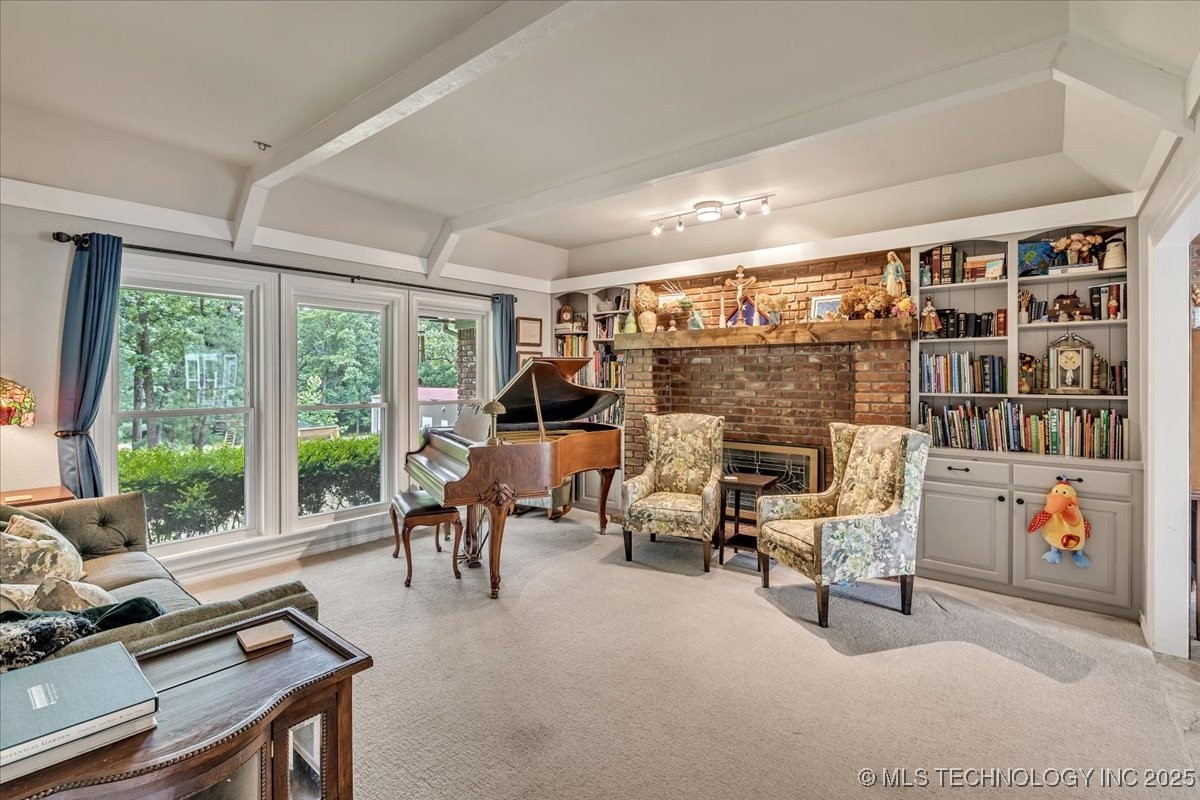 205 E 116th Street S