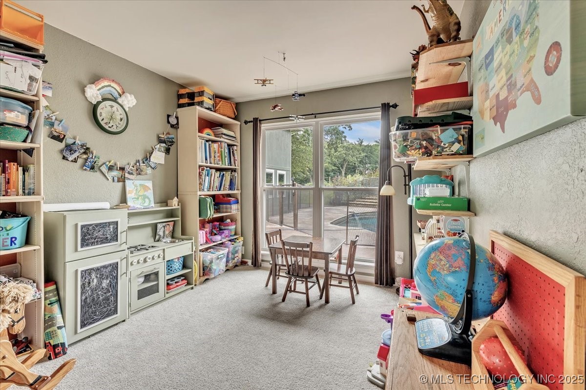 205 E 116th Street S