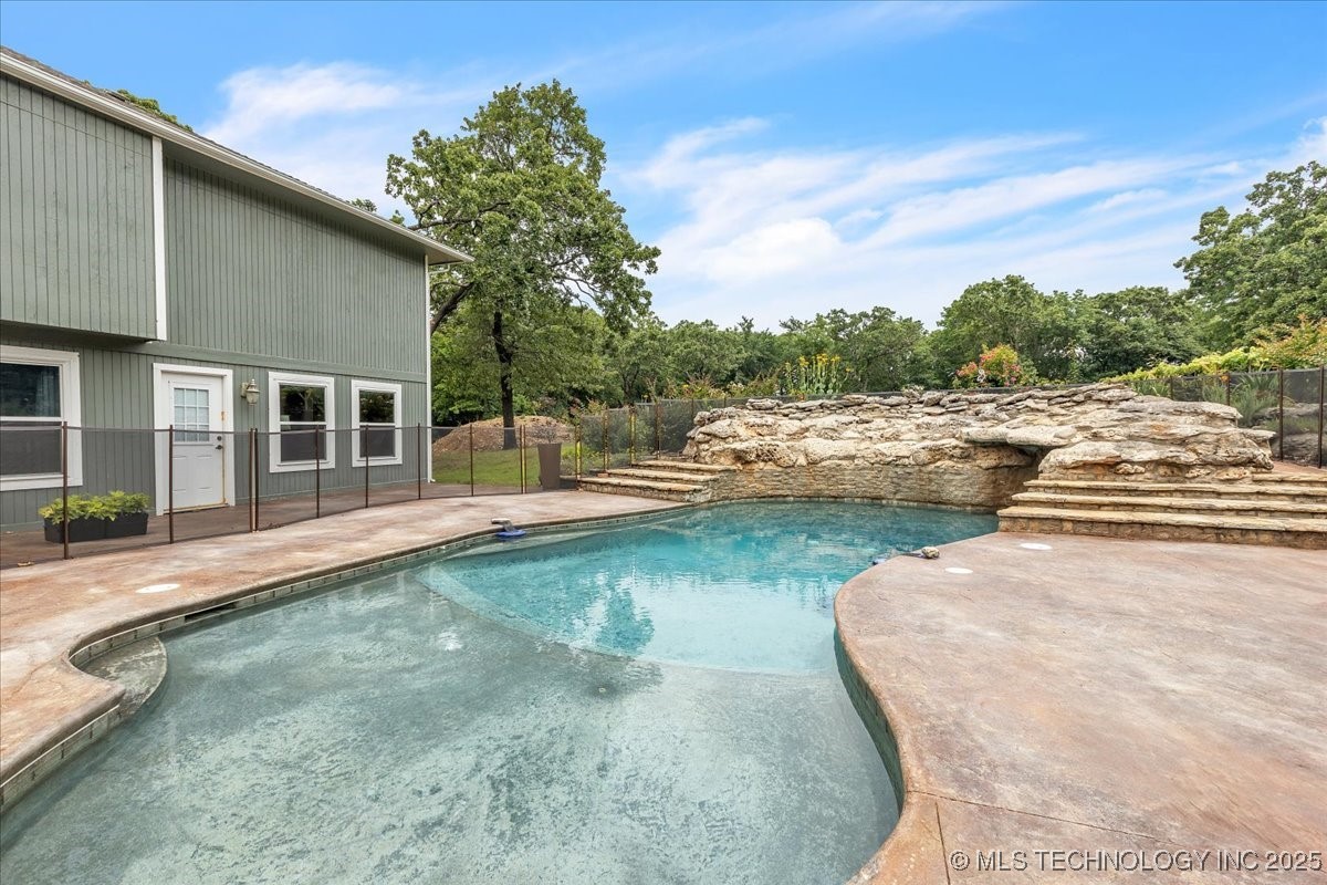 205 E 116th Street S