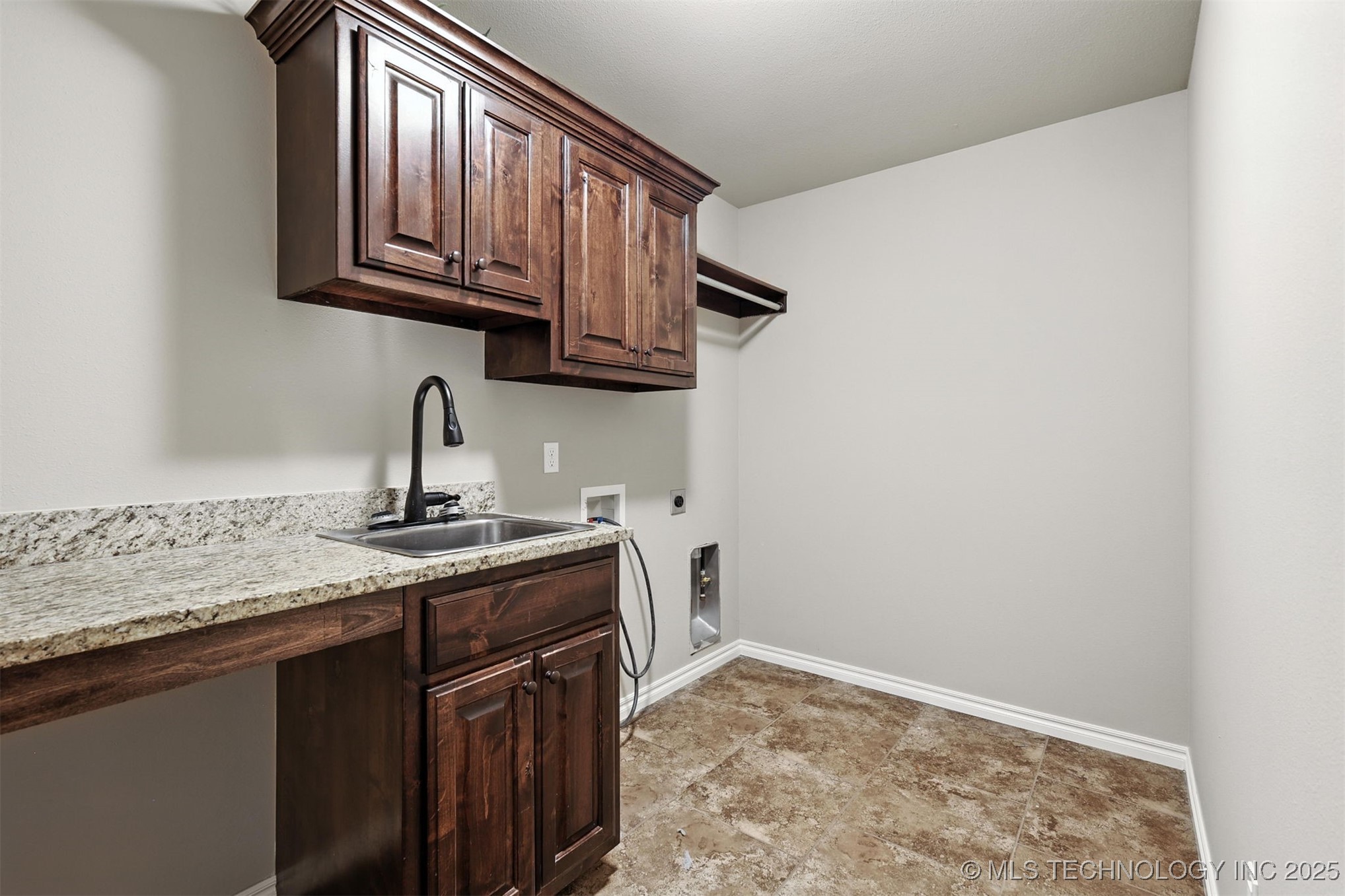 7911 E Galveston Place