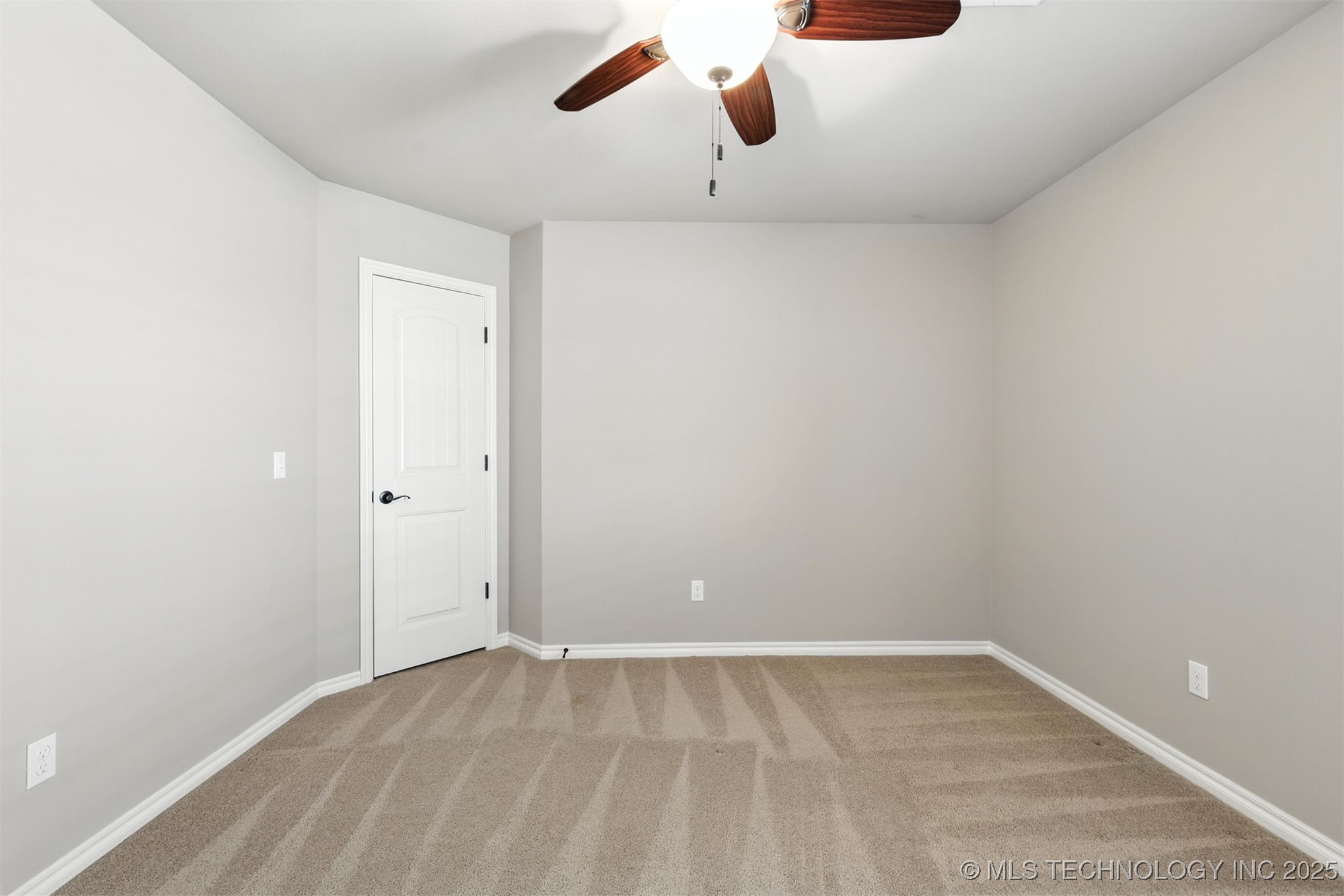 7911 E Galveston Place