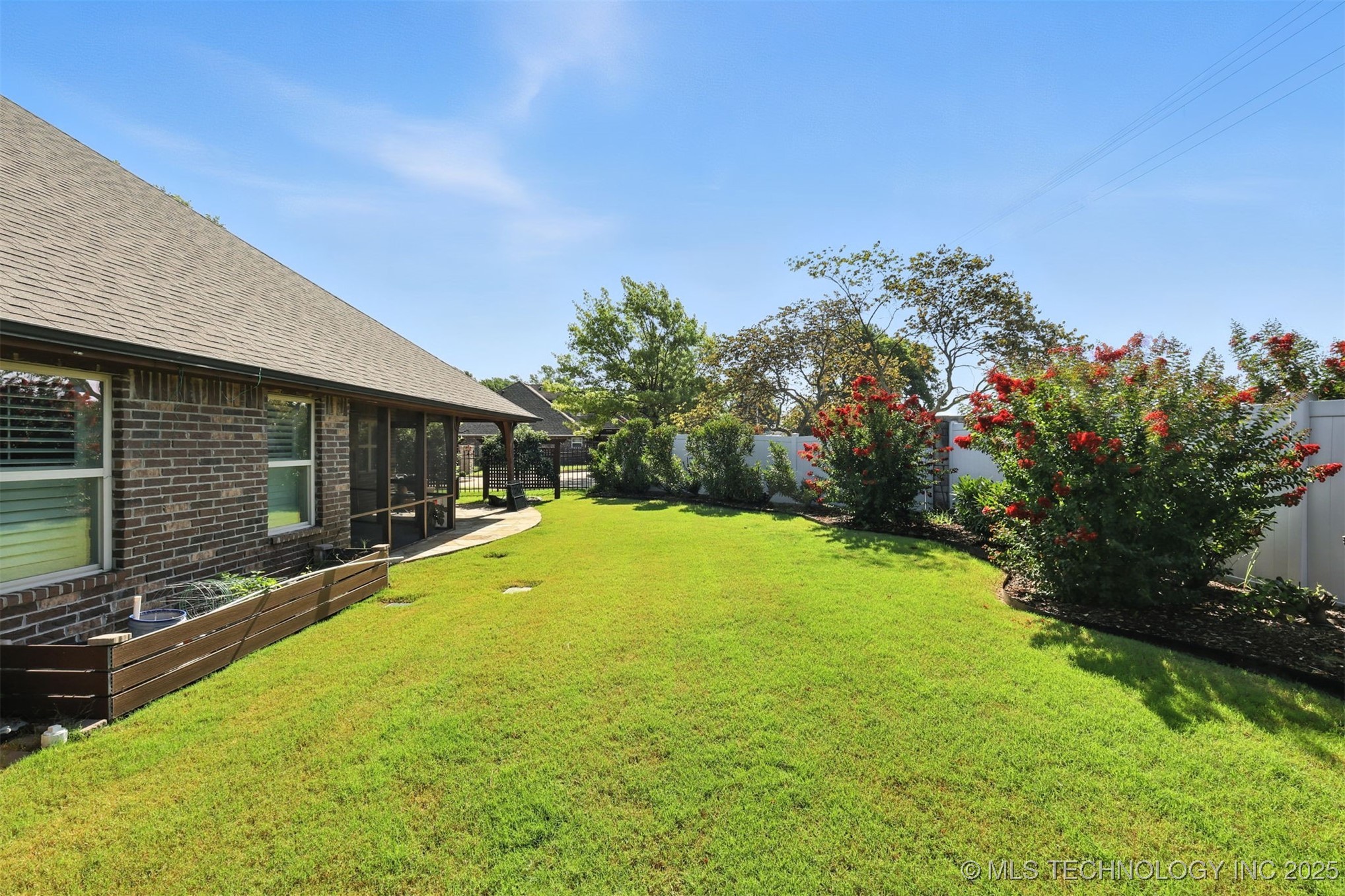 7911 E Galveston Place