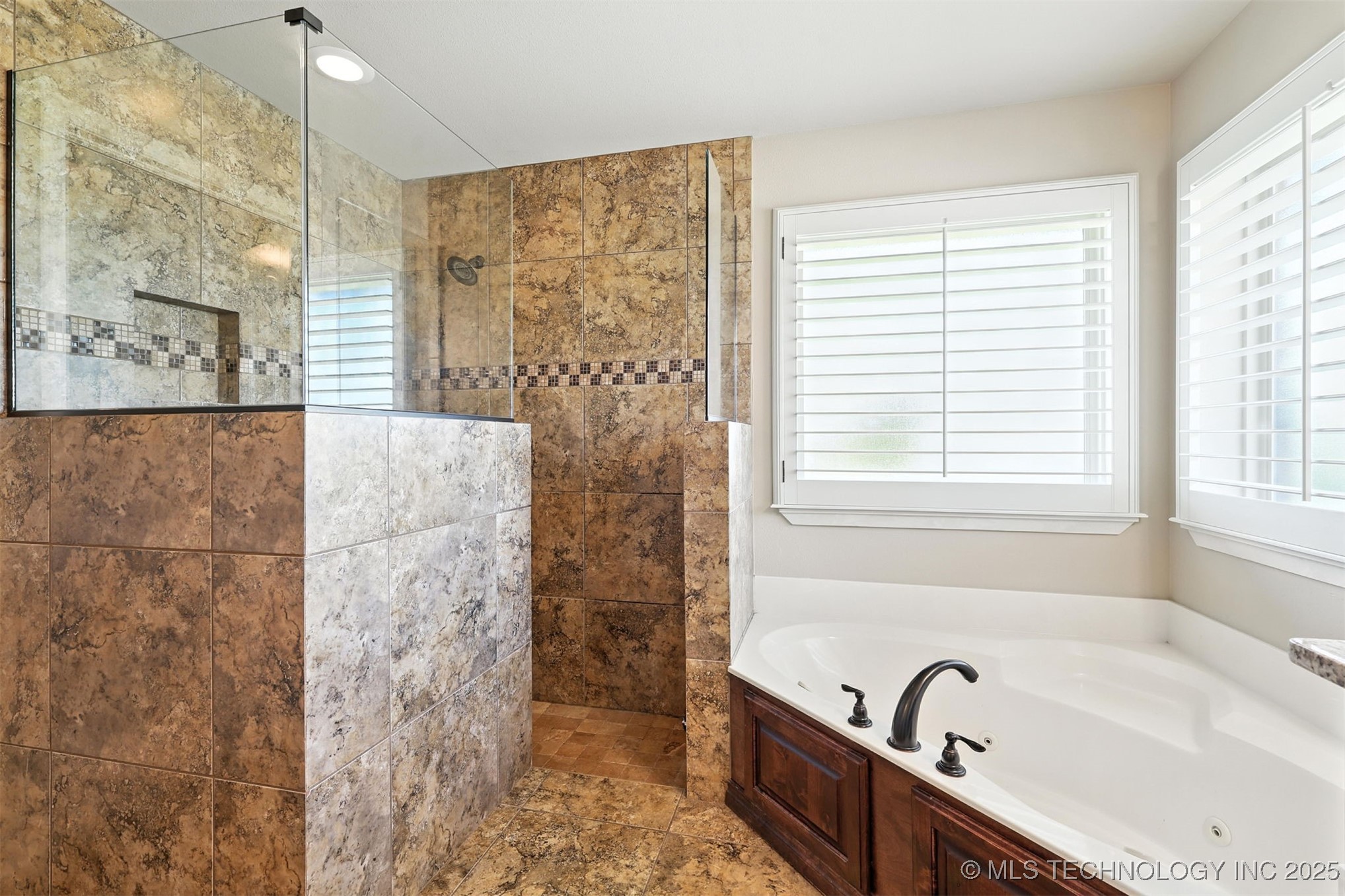 7911 E Galveston Place