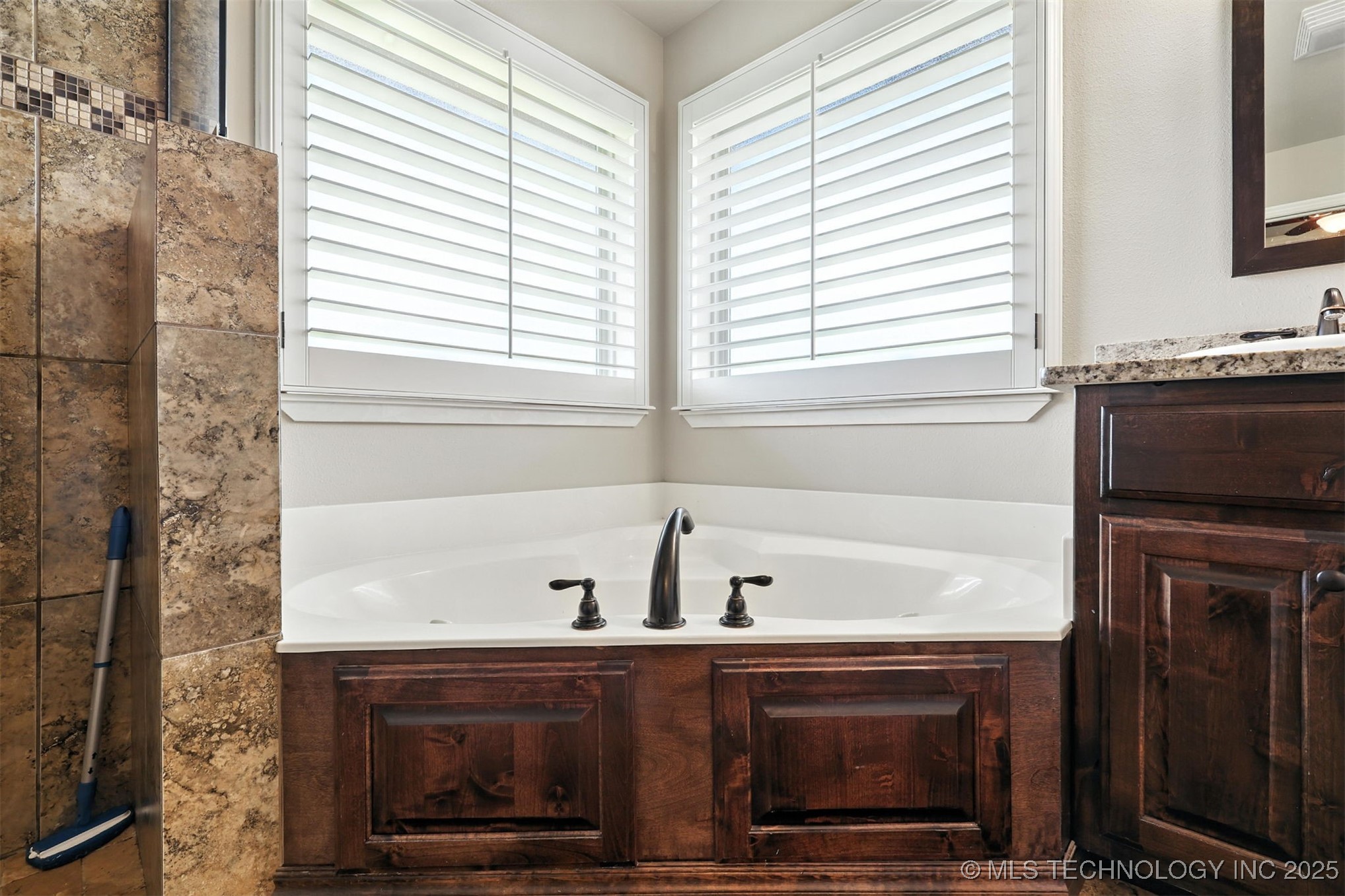 7911 E Galveston Place