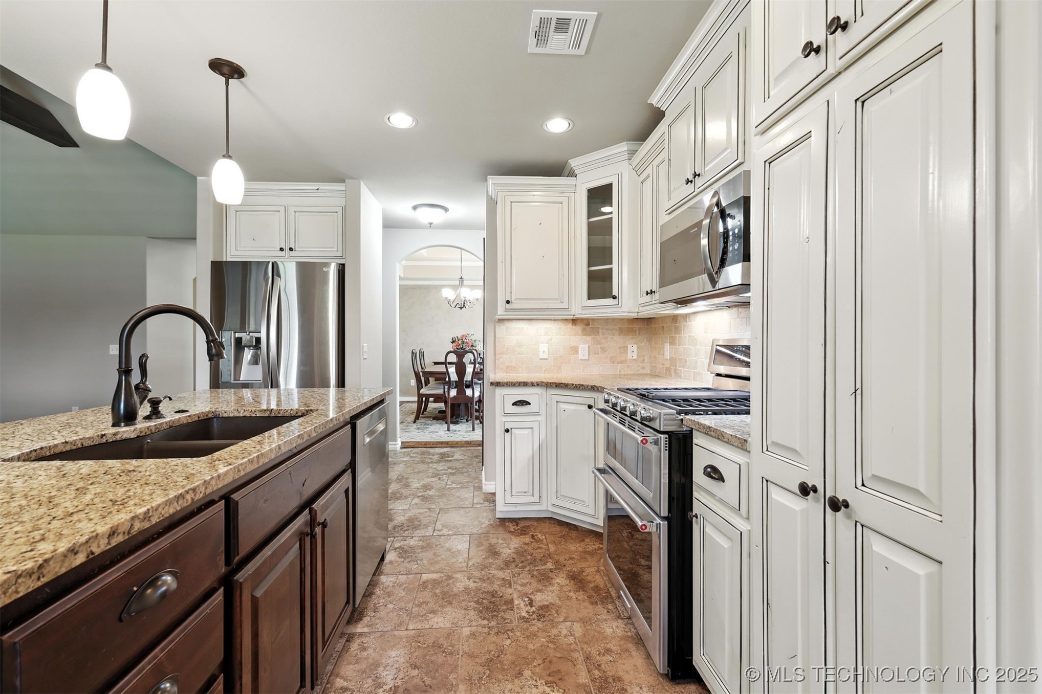 7911 E Galveston Place