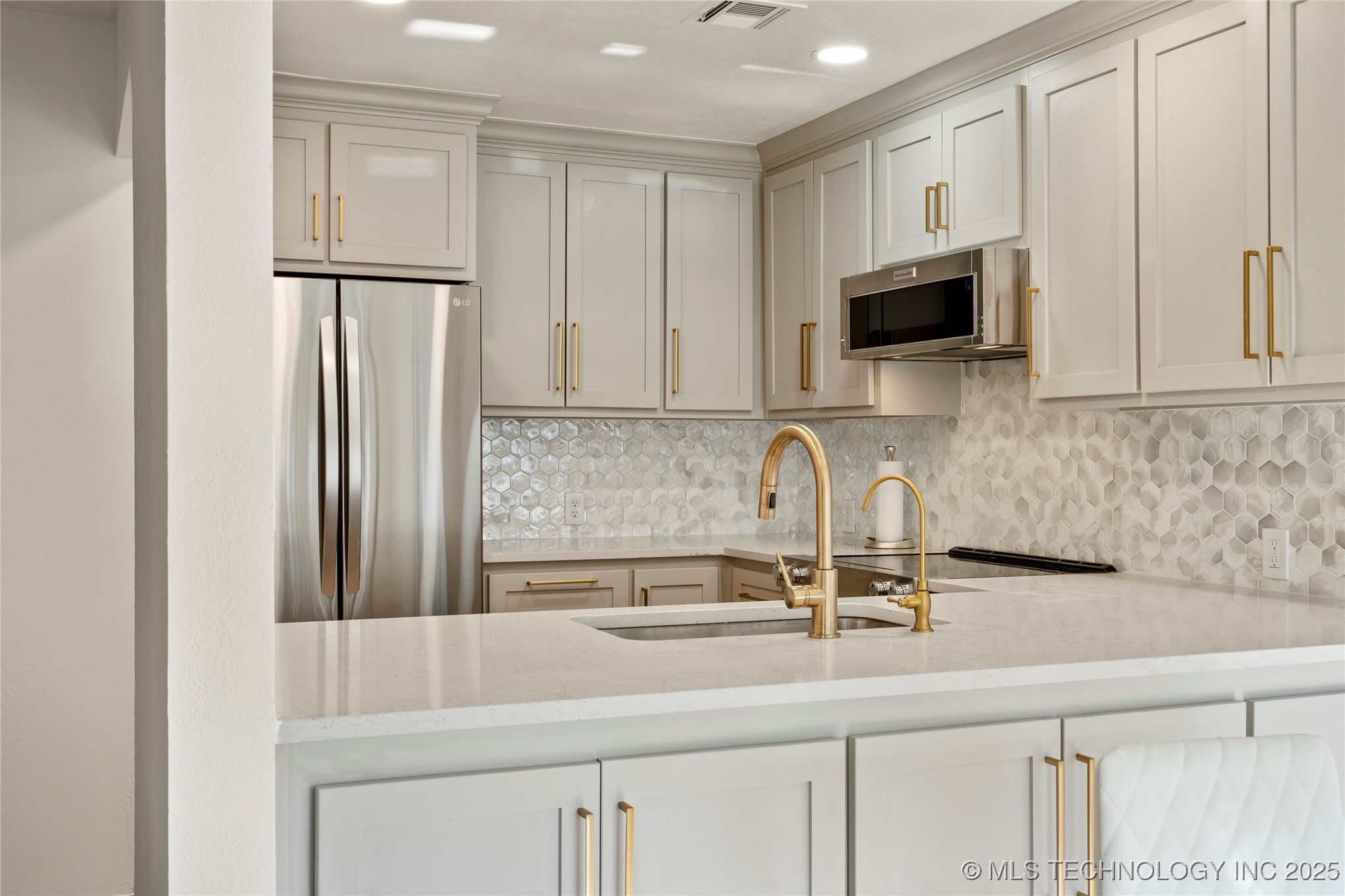 6337 E 89th Place 105