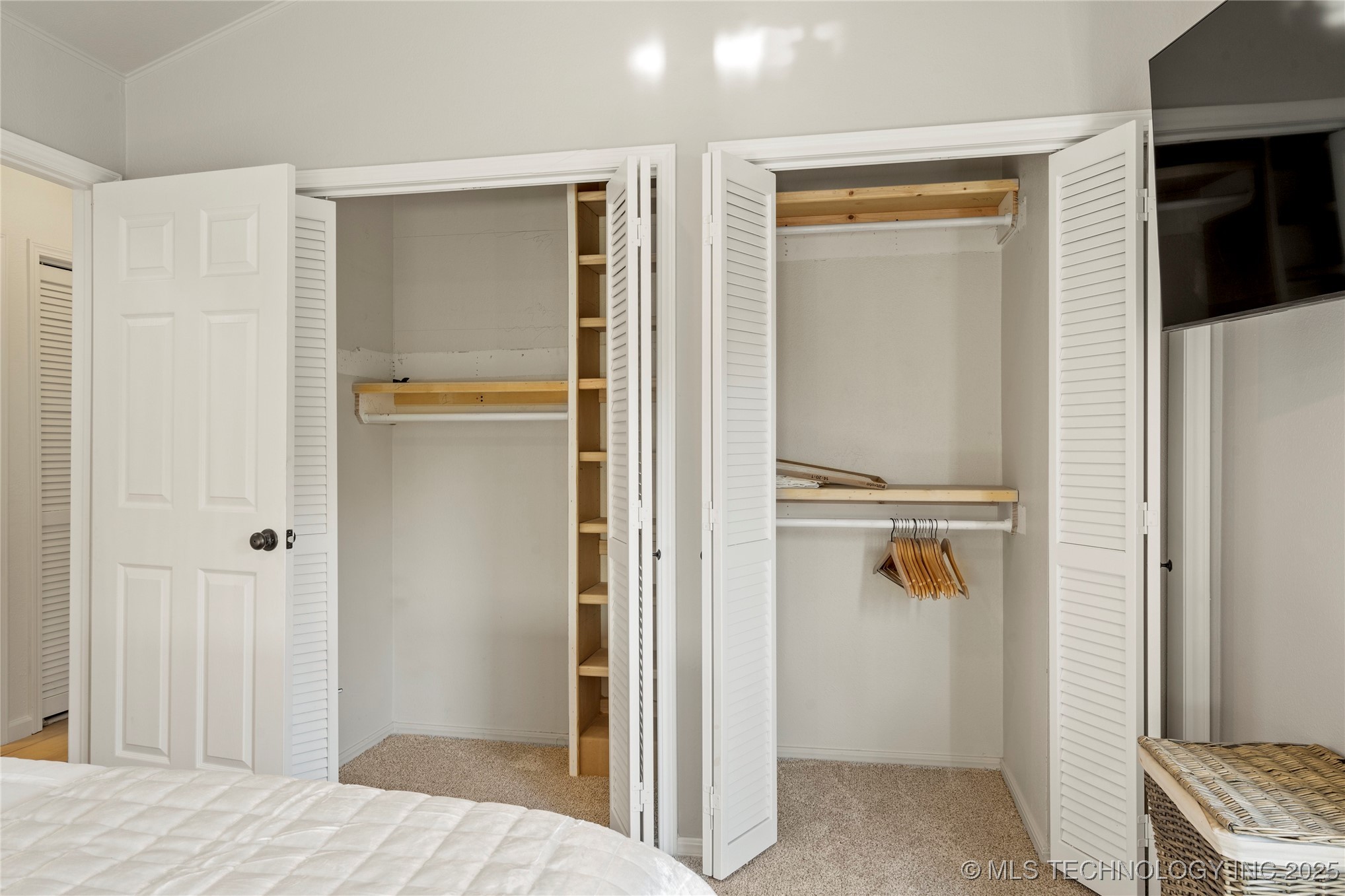 6337 E 89th Place 105