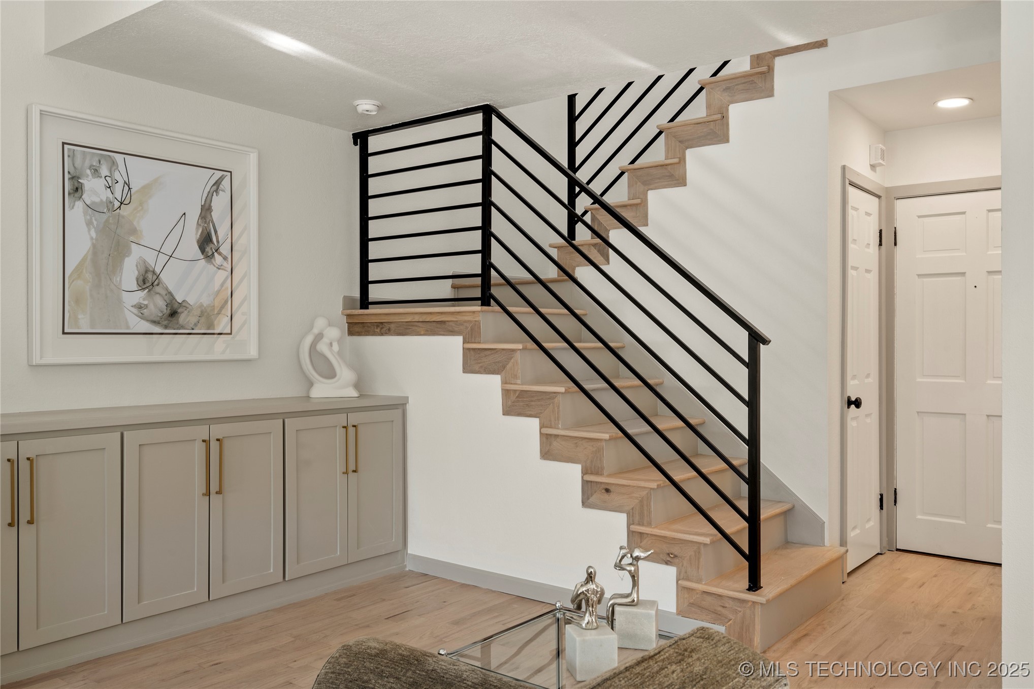 6337 E 89th Place 105