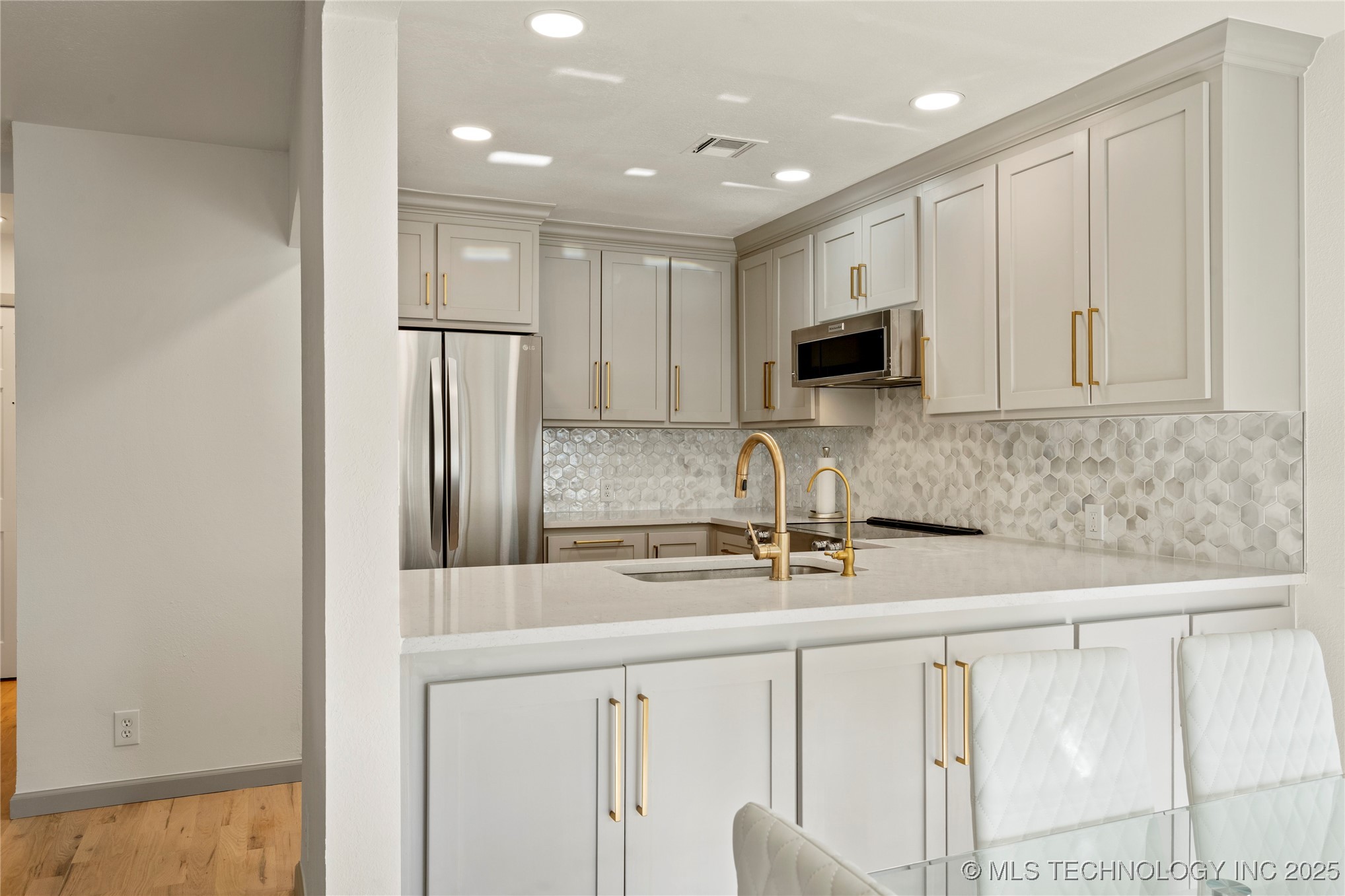 6337 E 89th Place 105