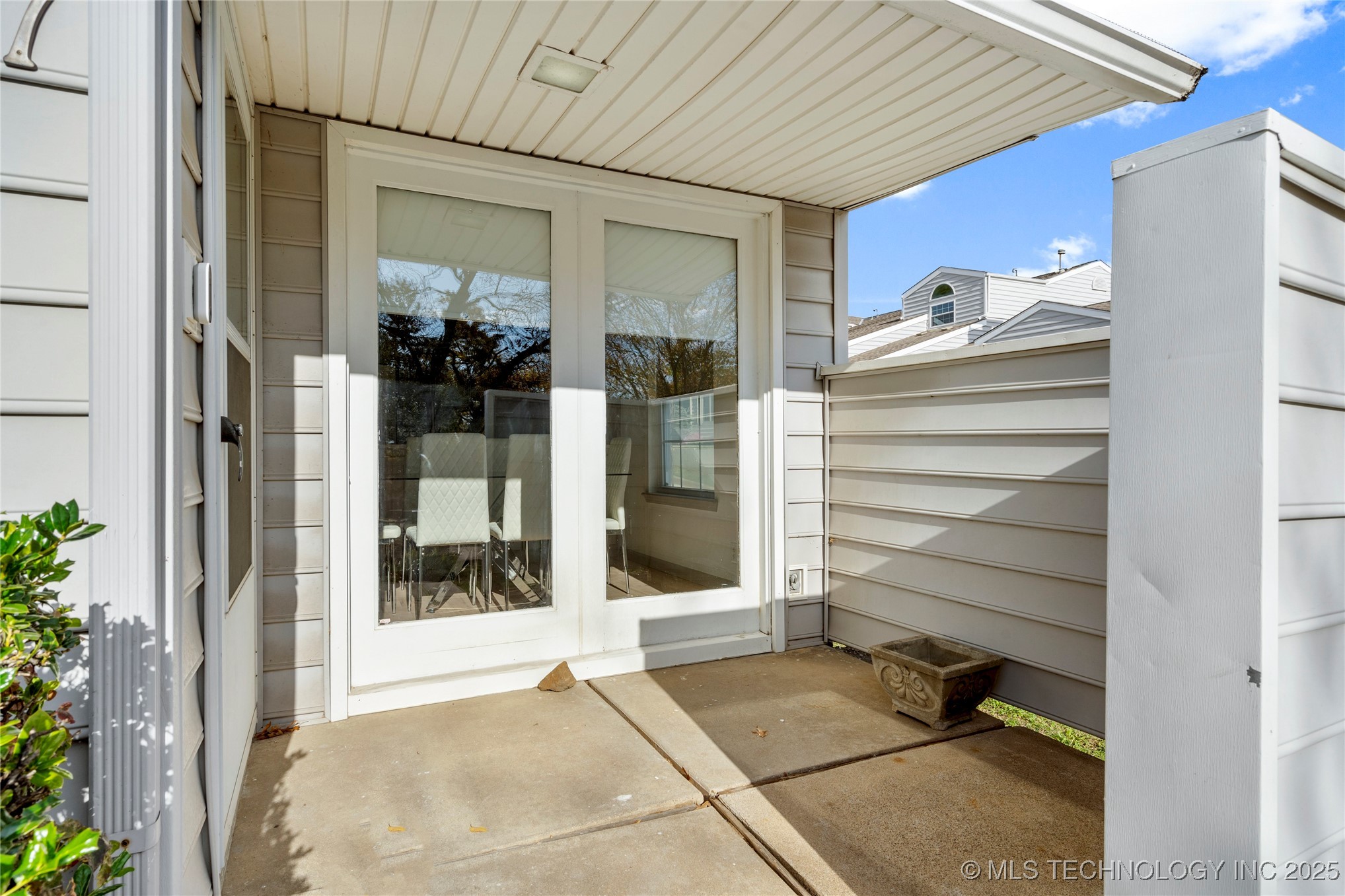 6337 E 89th Place 105