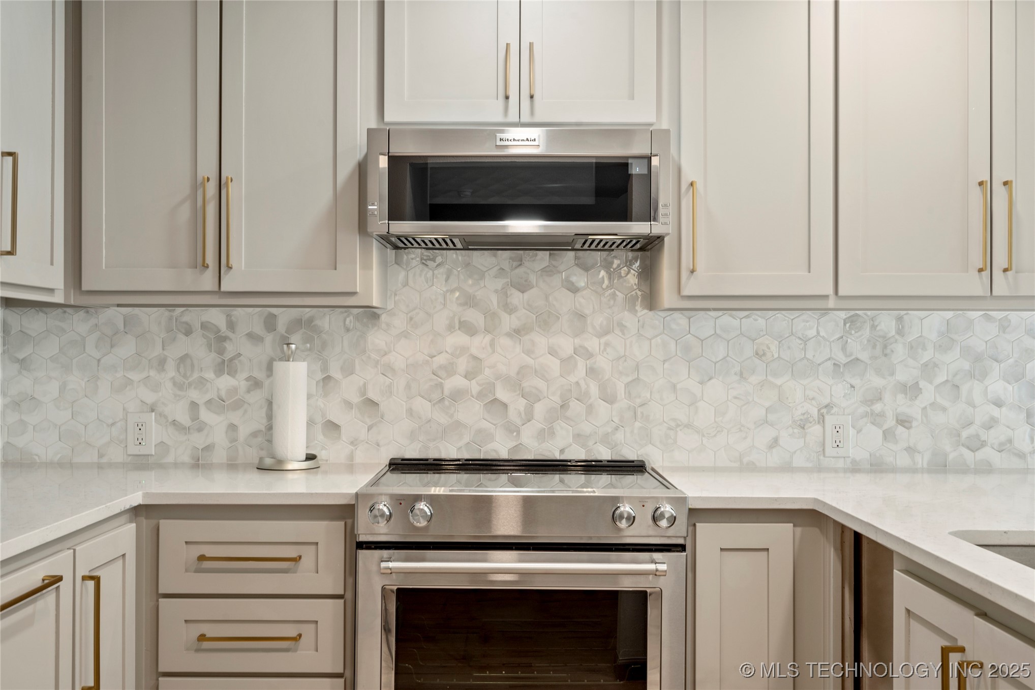 6337 E 89th Place 105