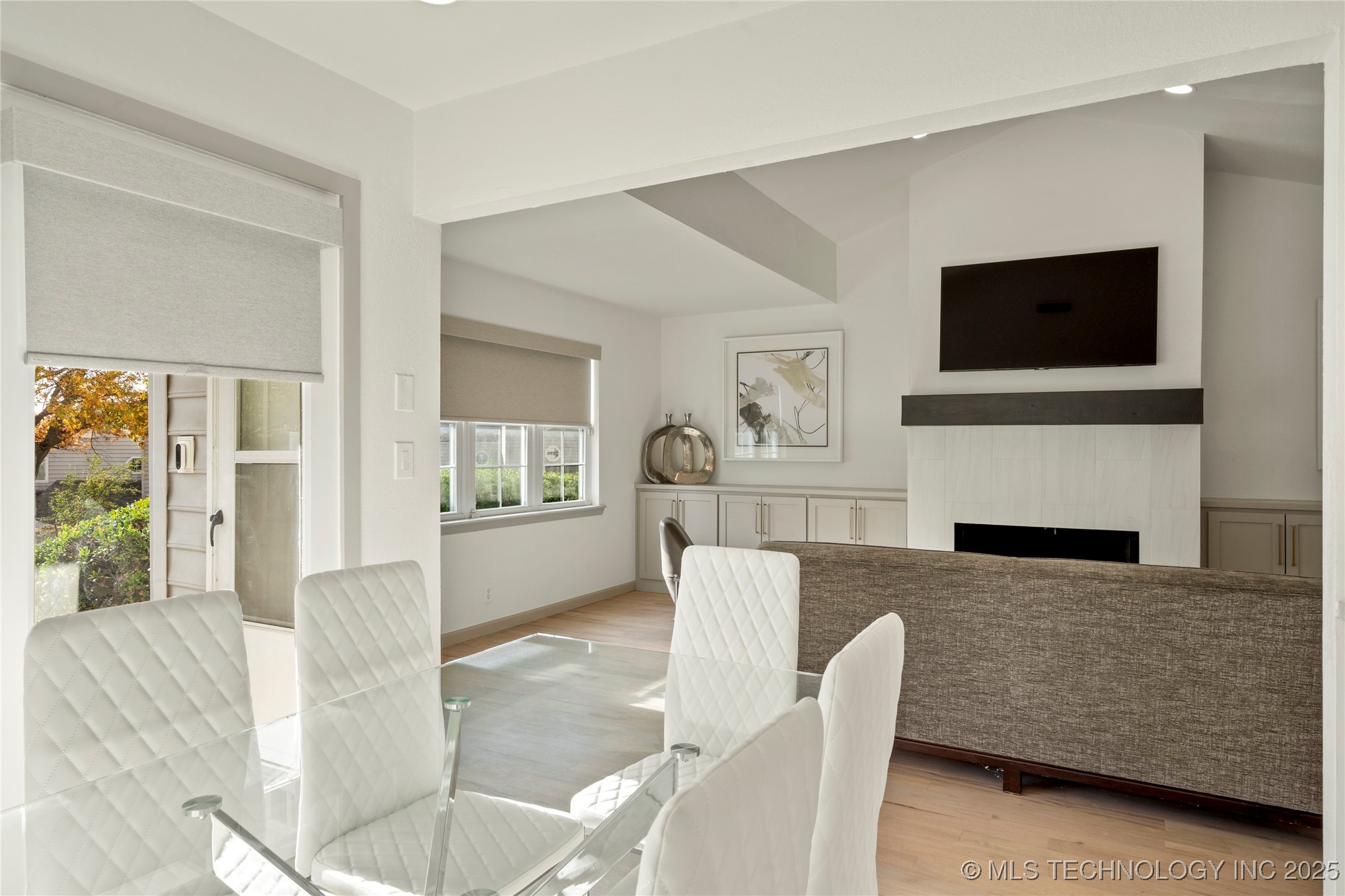 6337 E 89th Place 105