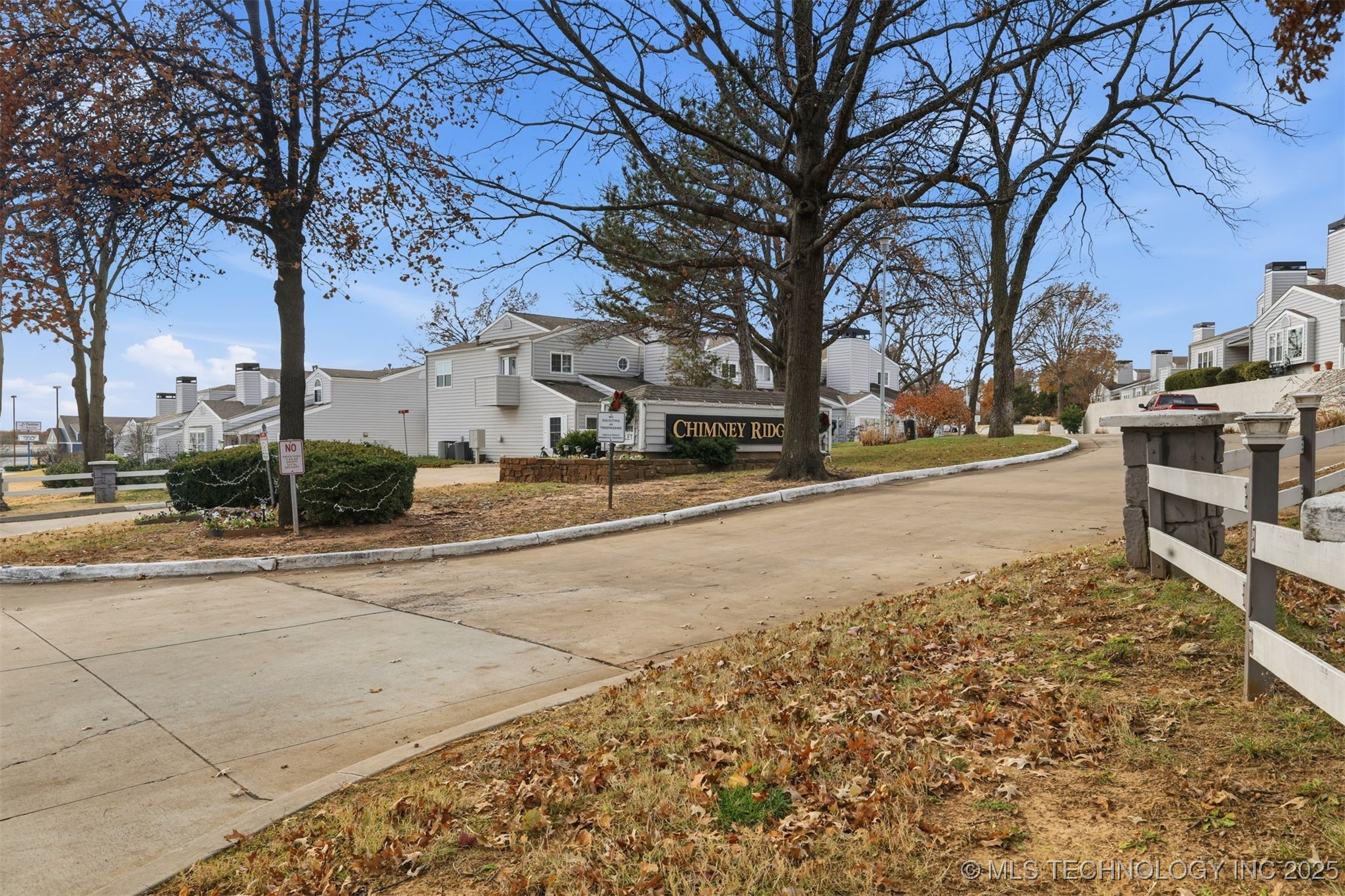 6326 E 89th Place 1006