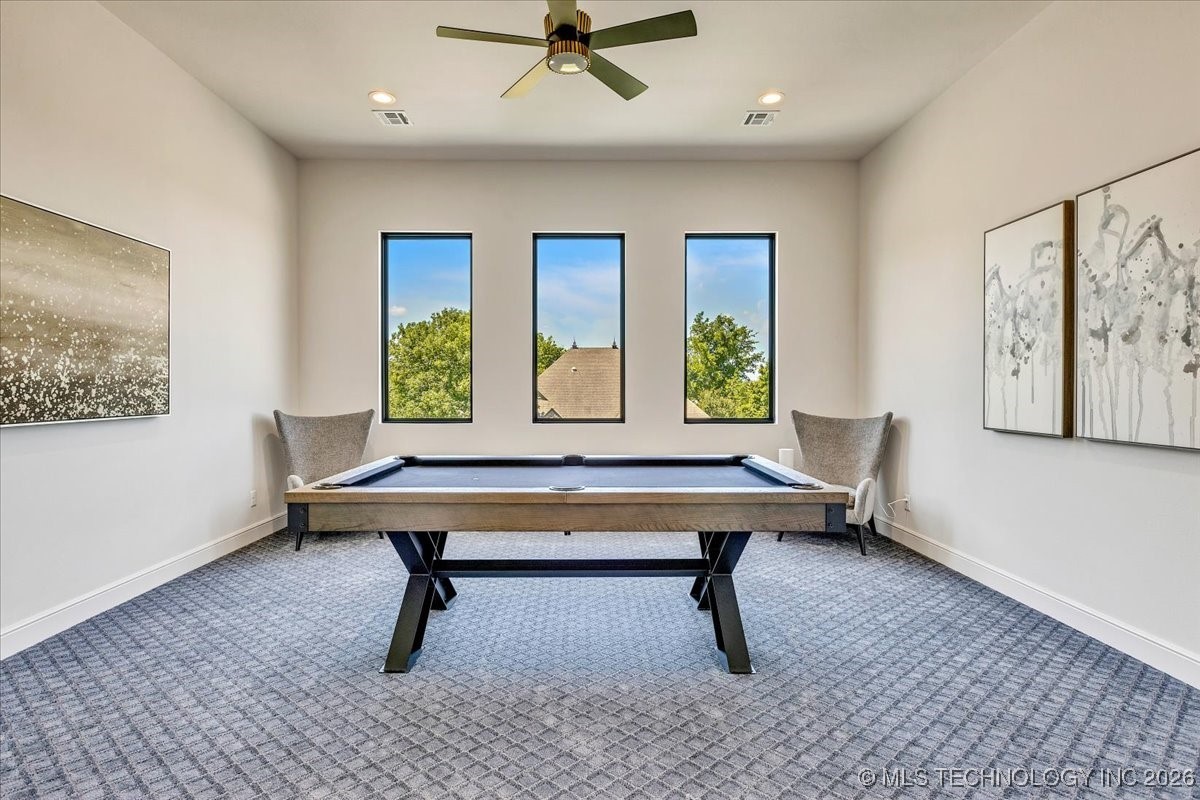 5835 E 139th Street S