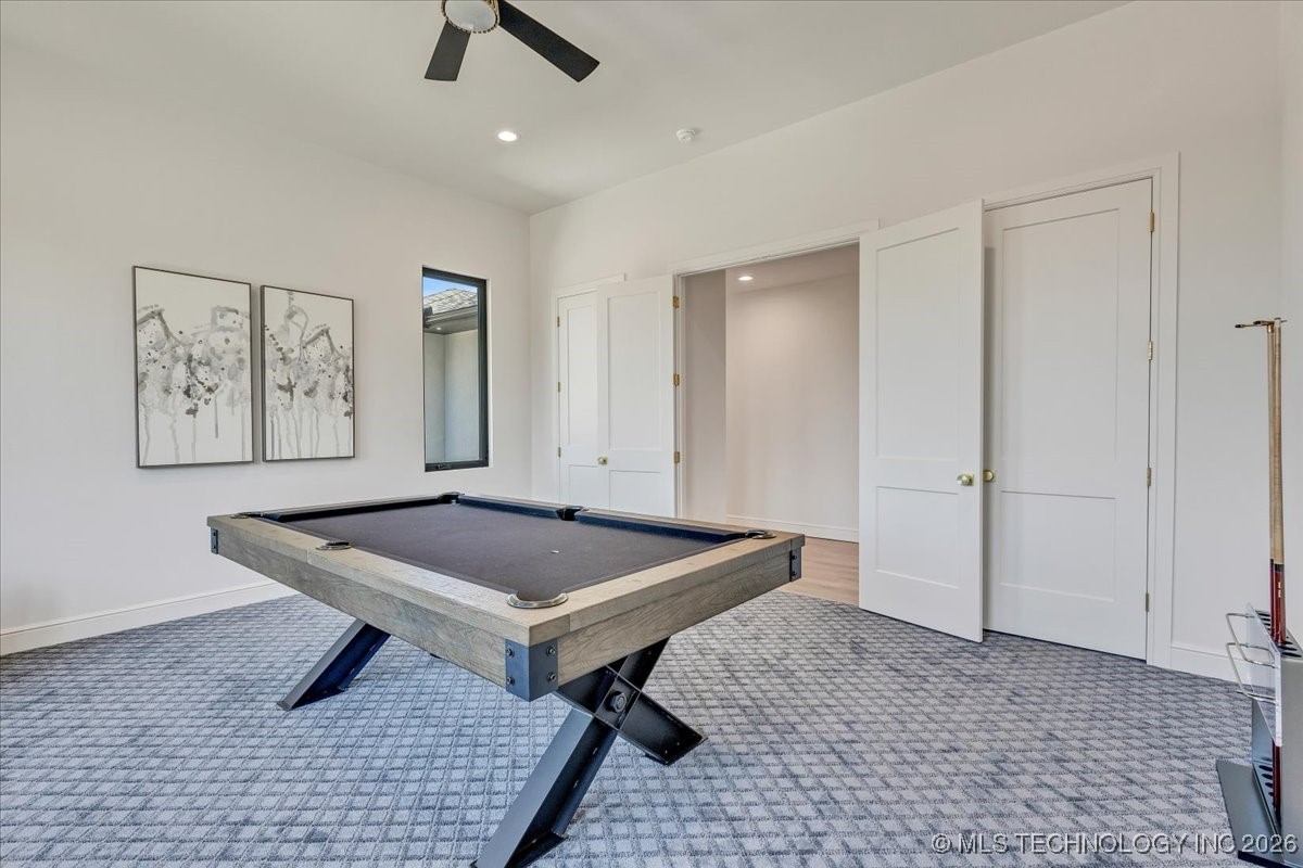 5835 E 139th Street S