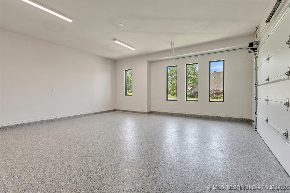 5835 E 139th Street S