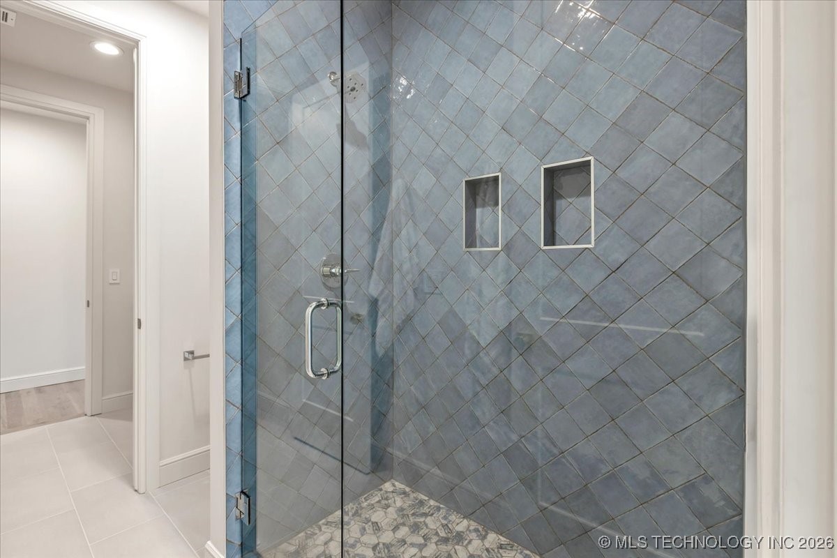 5835 E 139th Street S