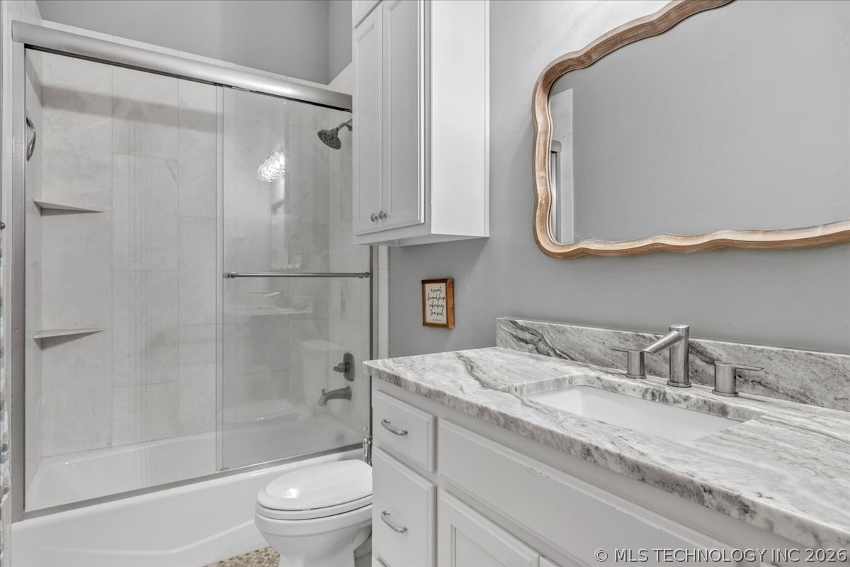 6133 E 138th Street S