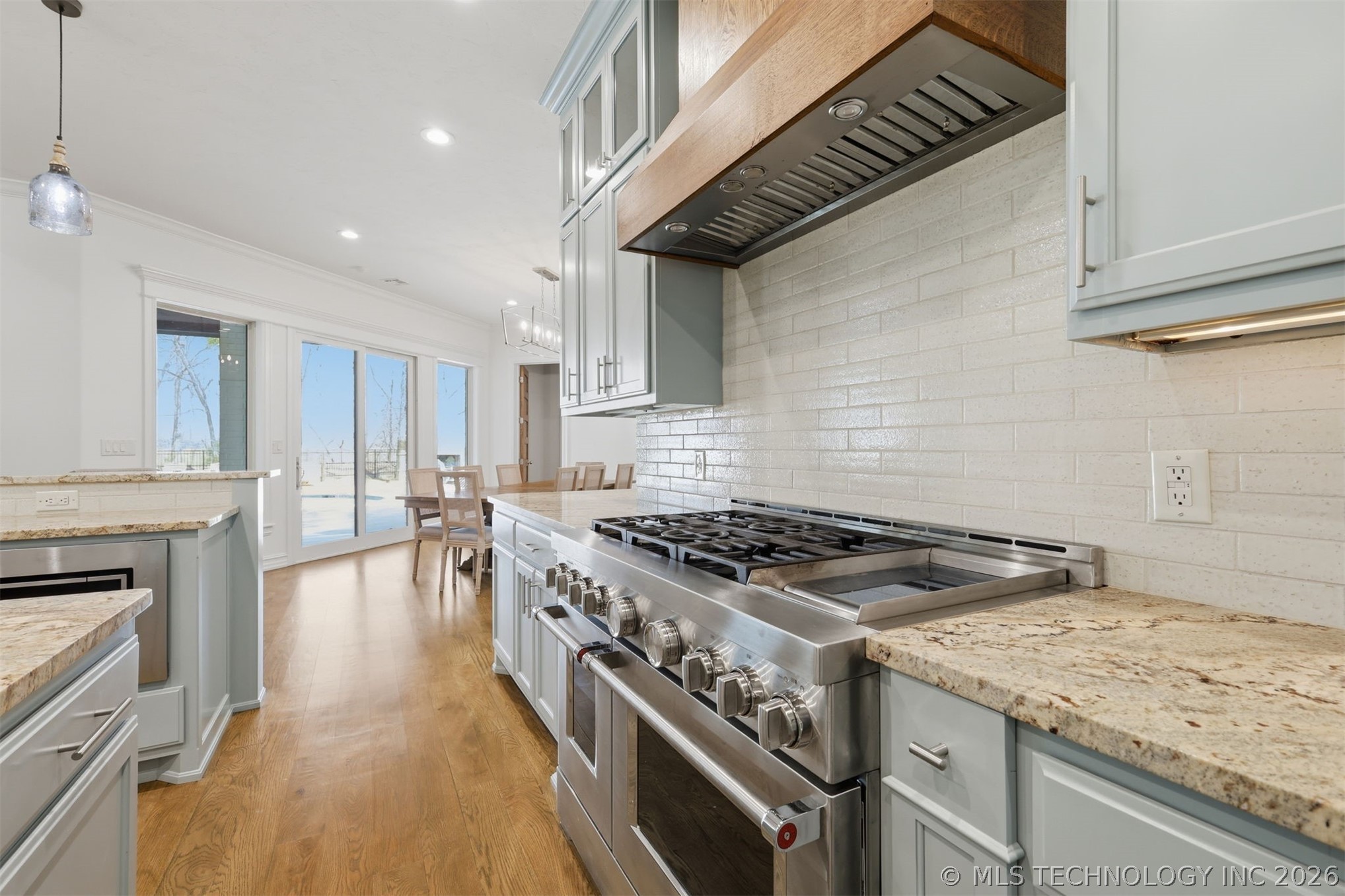 6133 E 138th Street S