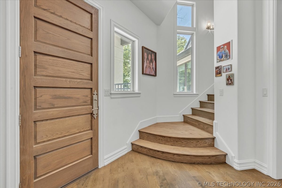 6133 E 138th Street S