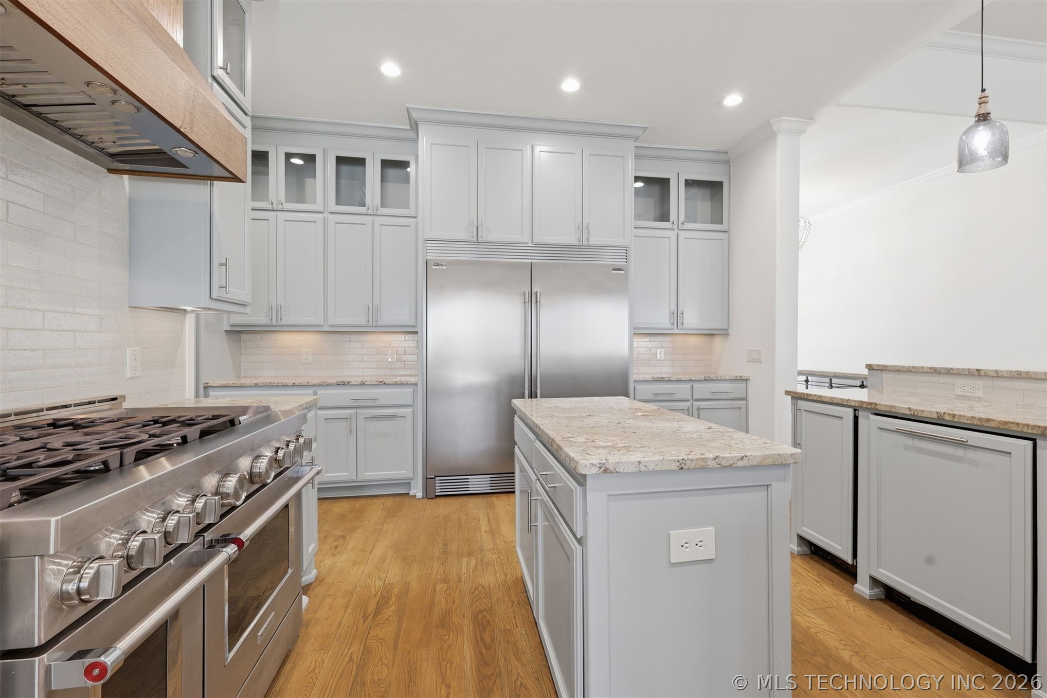 6133 E 138th Street S