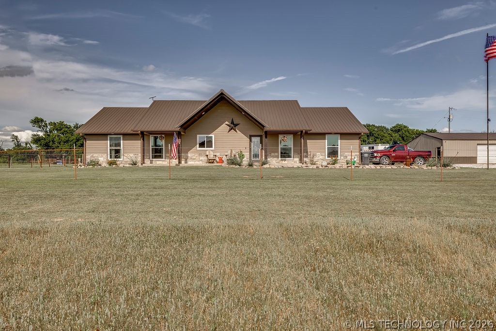 6946 County Road 3430