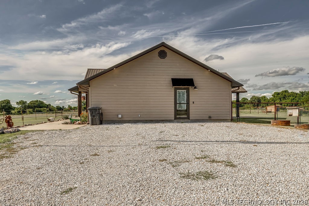 6946 County Road 3430