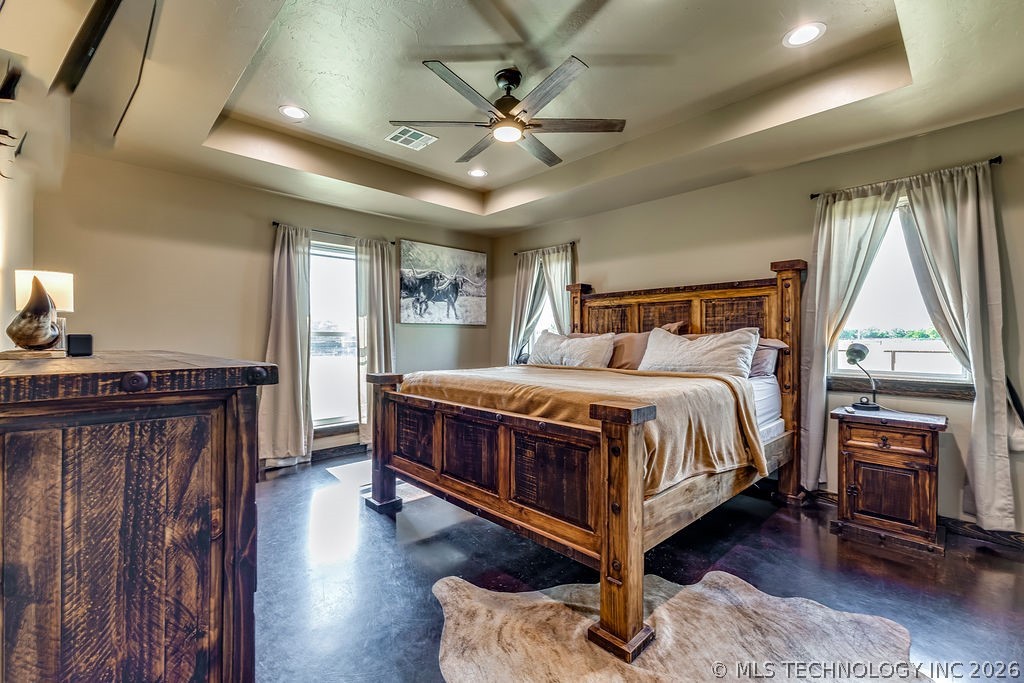 6946 County Road 3430