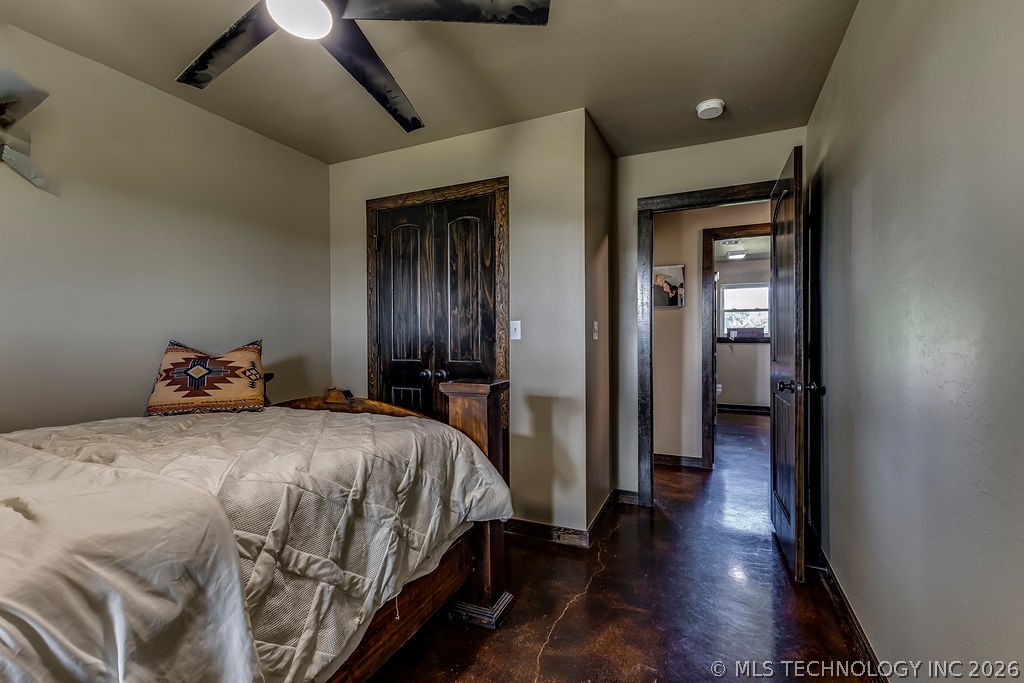 6946 County Road 3430