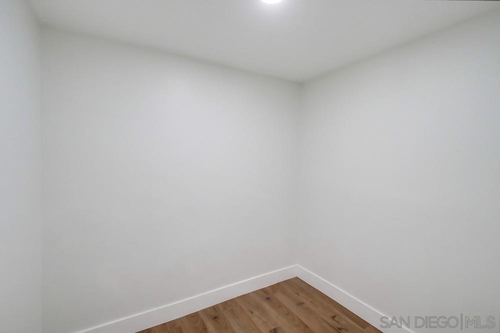3003 Reynard Way