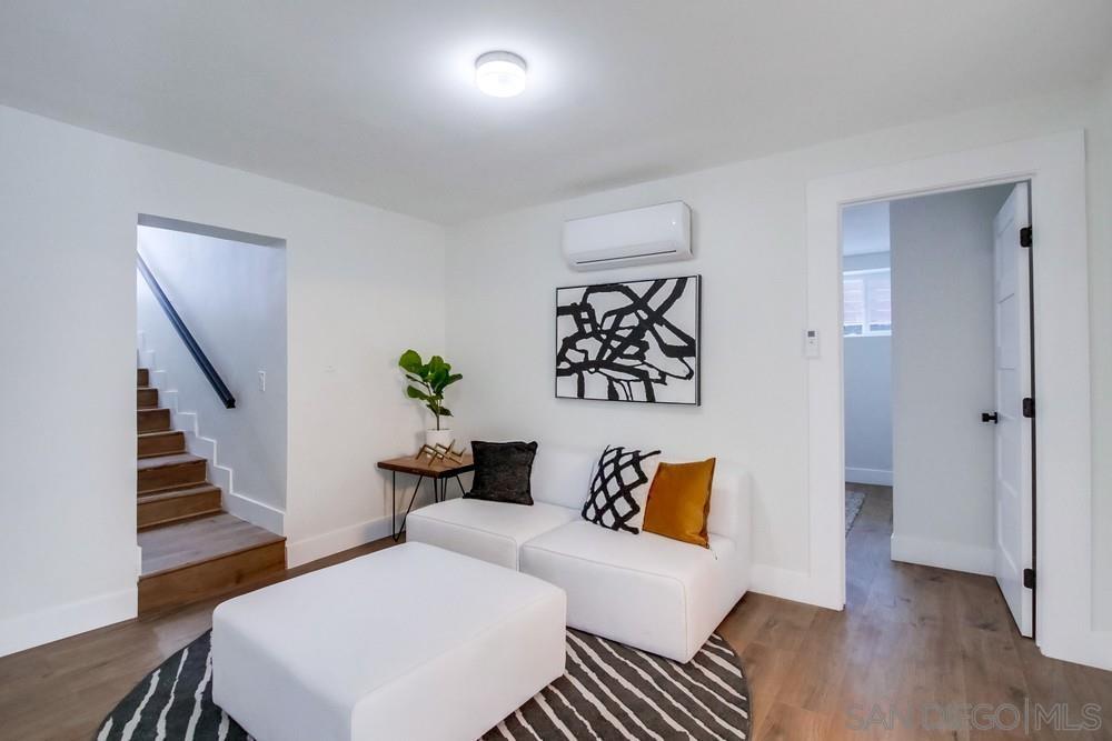 3003 Reynard Way