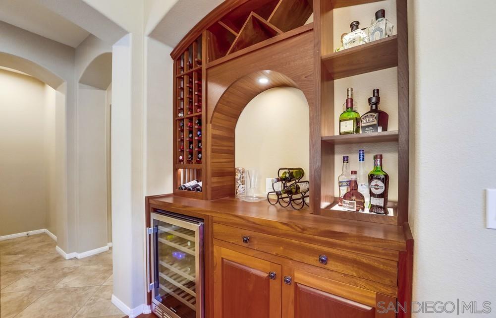 1483 Blairwood Ave.