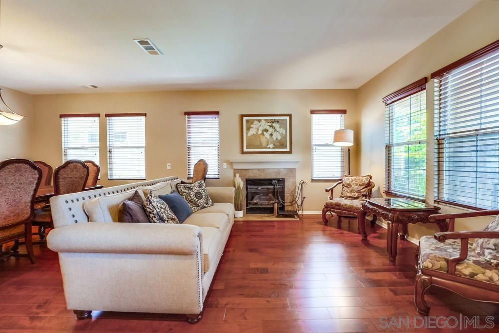 1483 Blairwood Ave.
