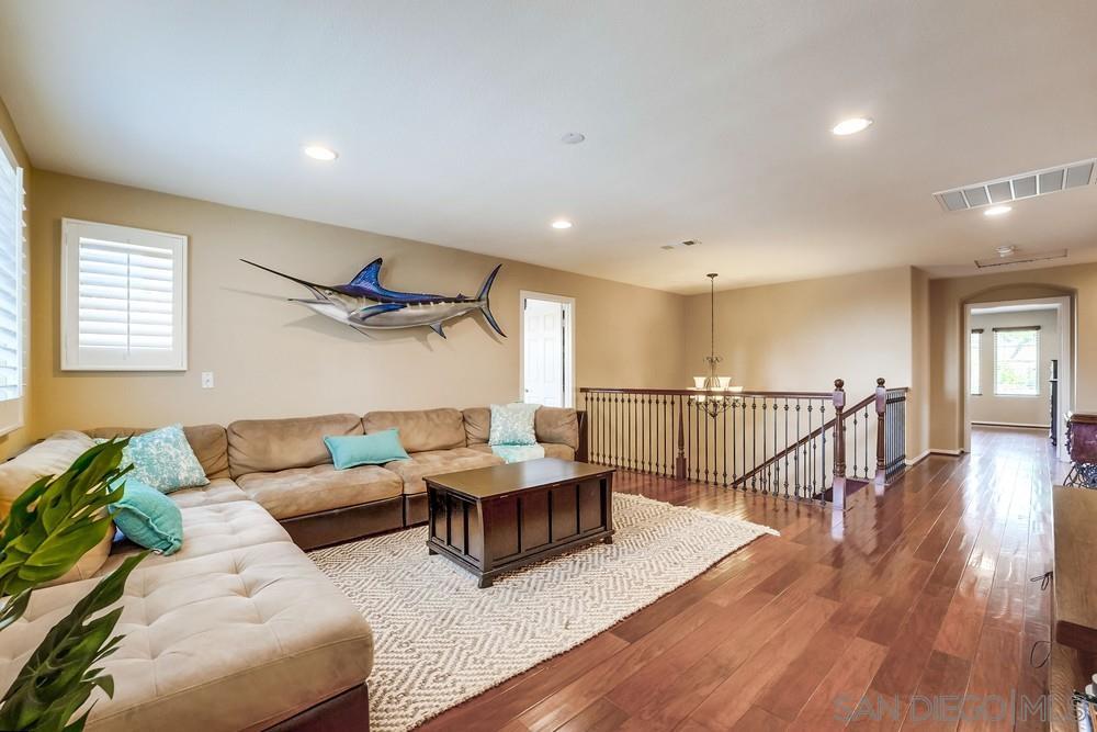 1483 Blairwood Ave.