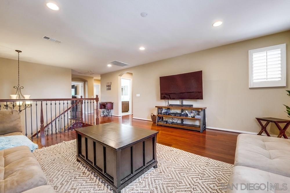1483 Blairwood Ave.