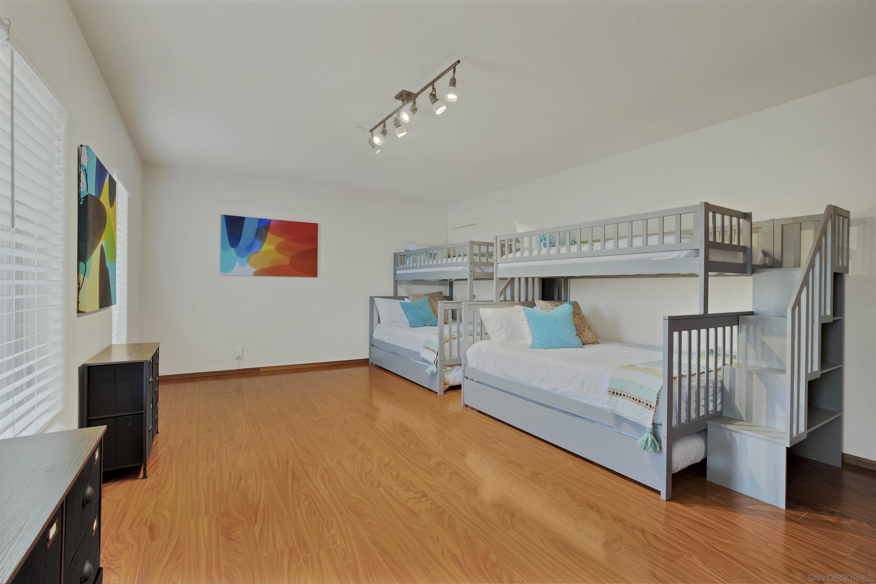 28732 Top Of The Pines Ln