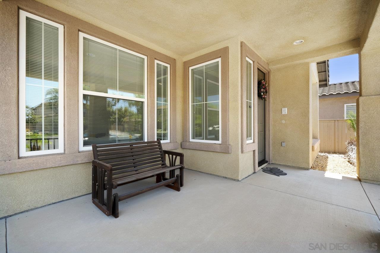 1215 Newcastle Ct