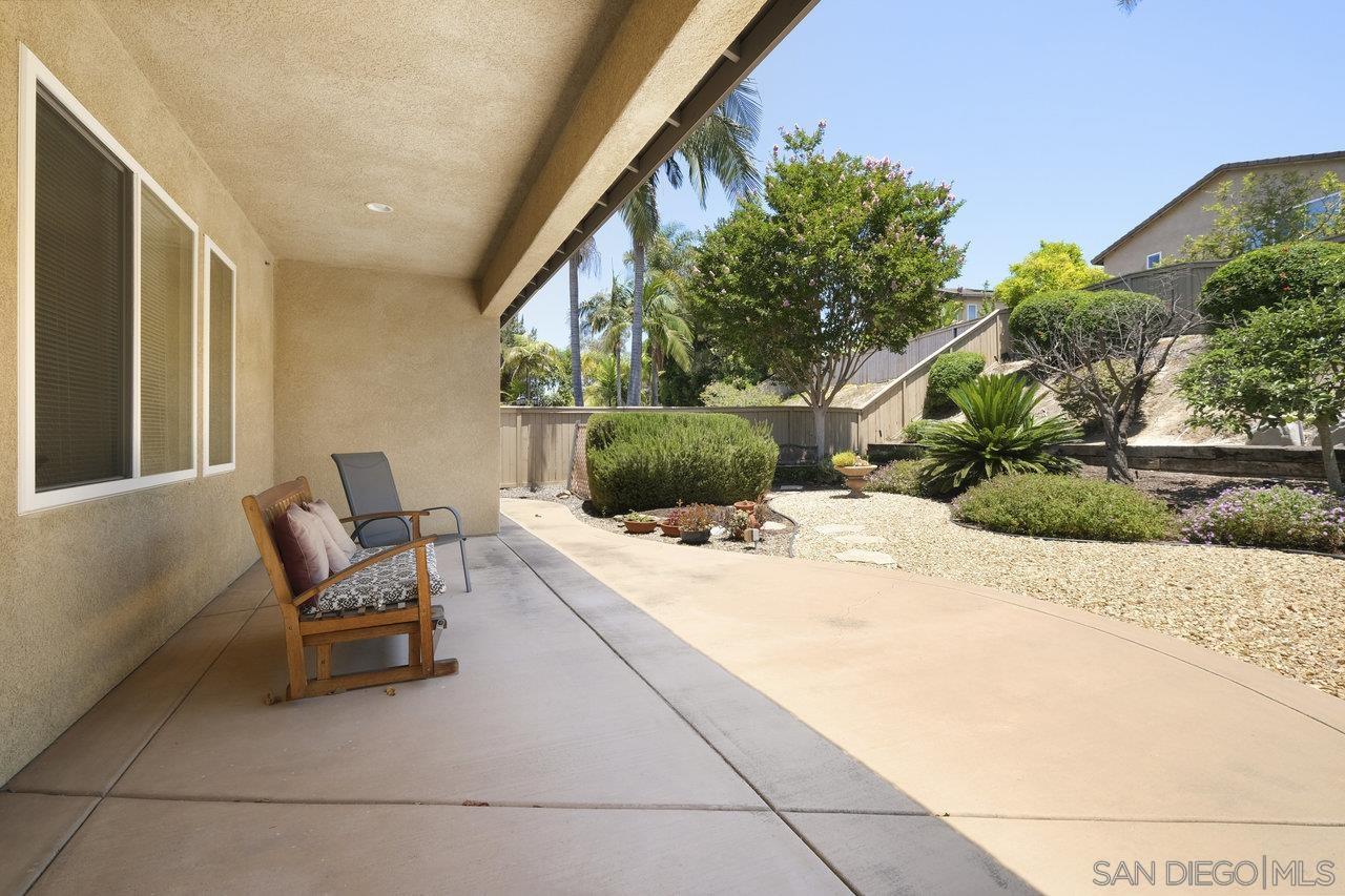1215 Newcastle Ct