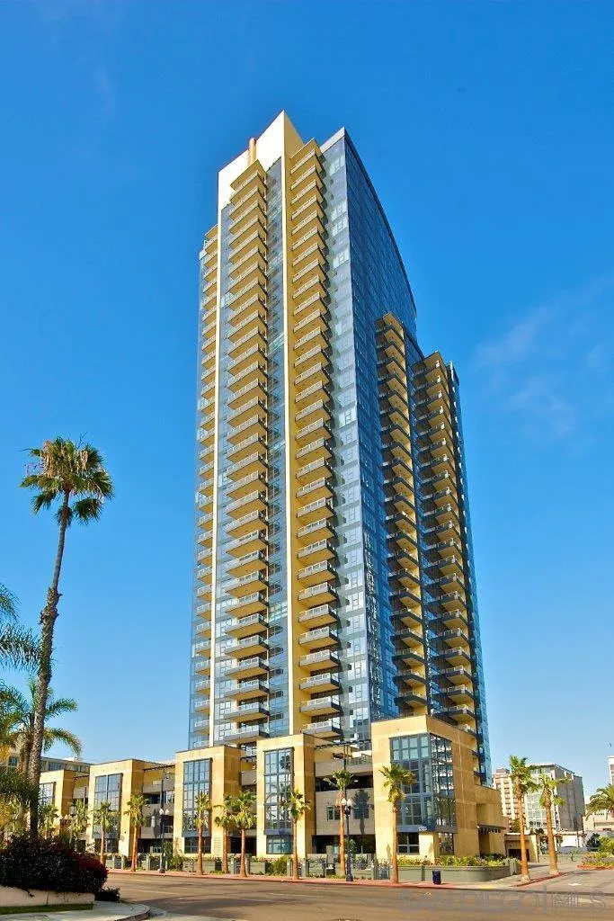 1325 Pacific Hwy # 110