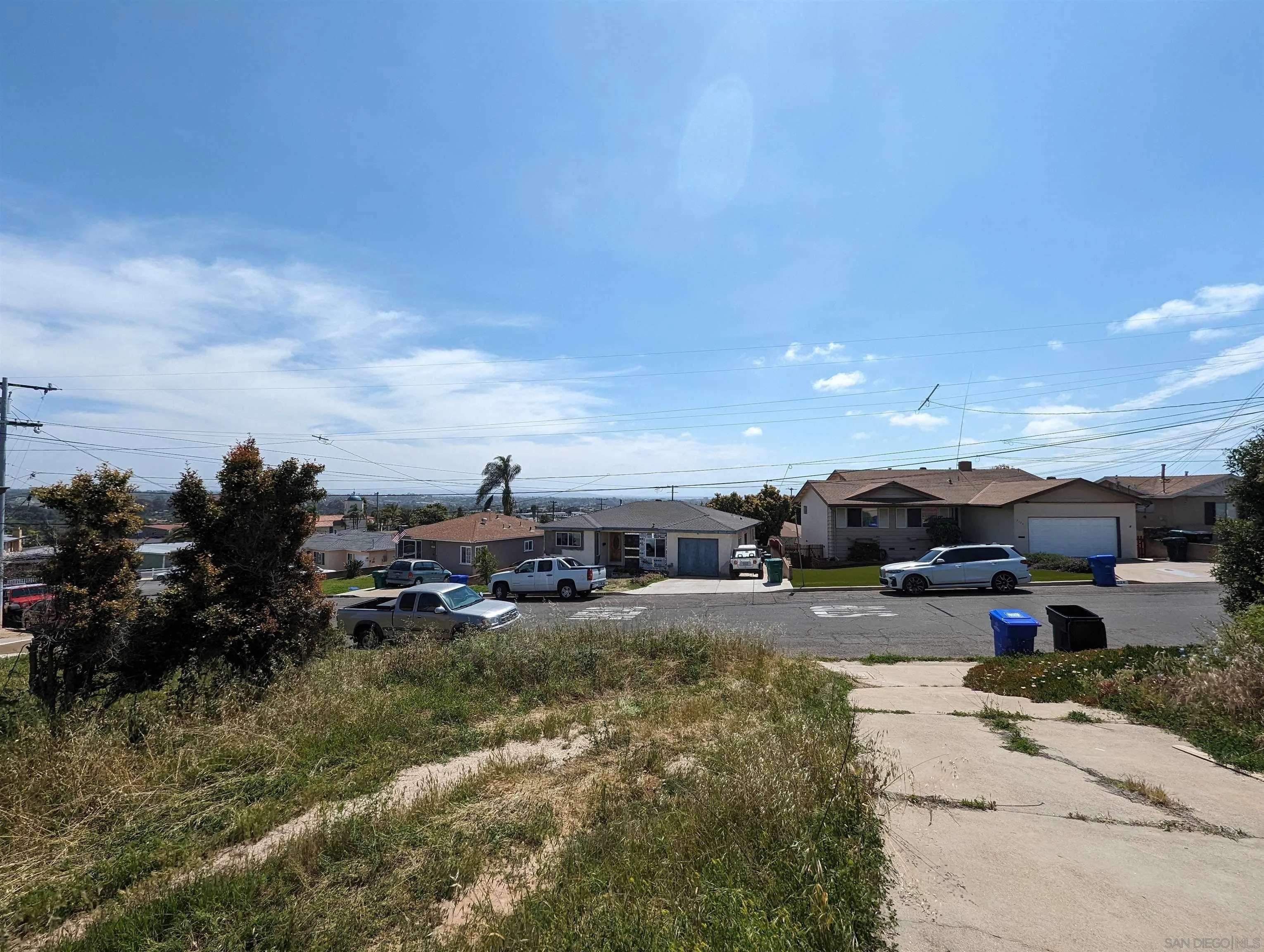 2529 Calle Aguadulce