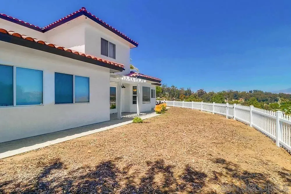 3792 Vista Pointe