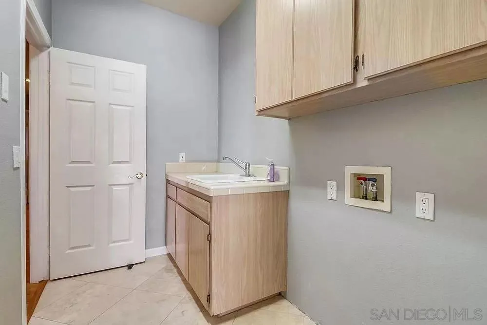 3792 Vista Pointe