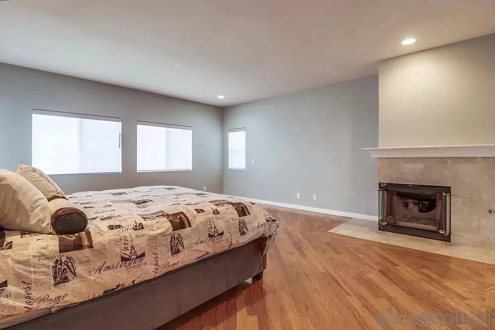 3792 Vista Pointe